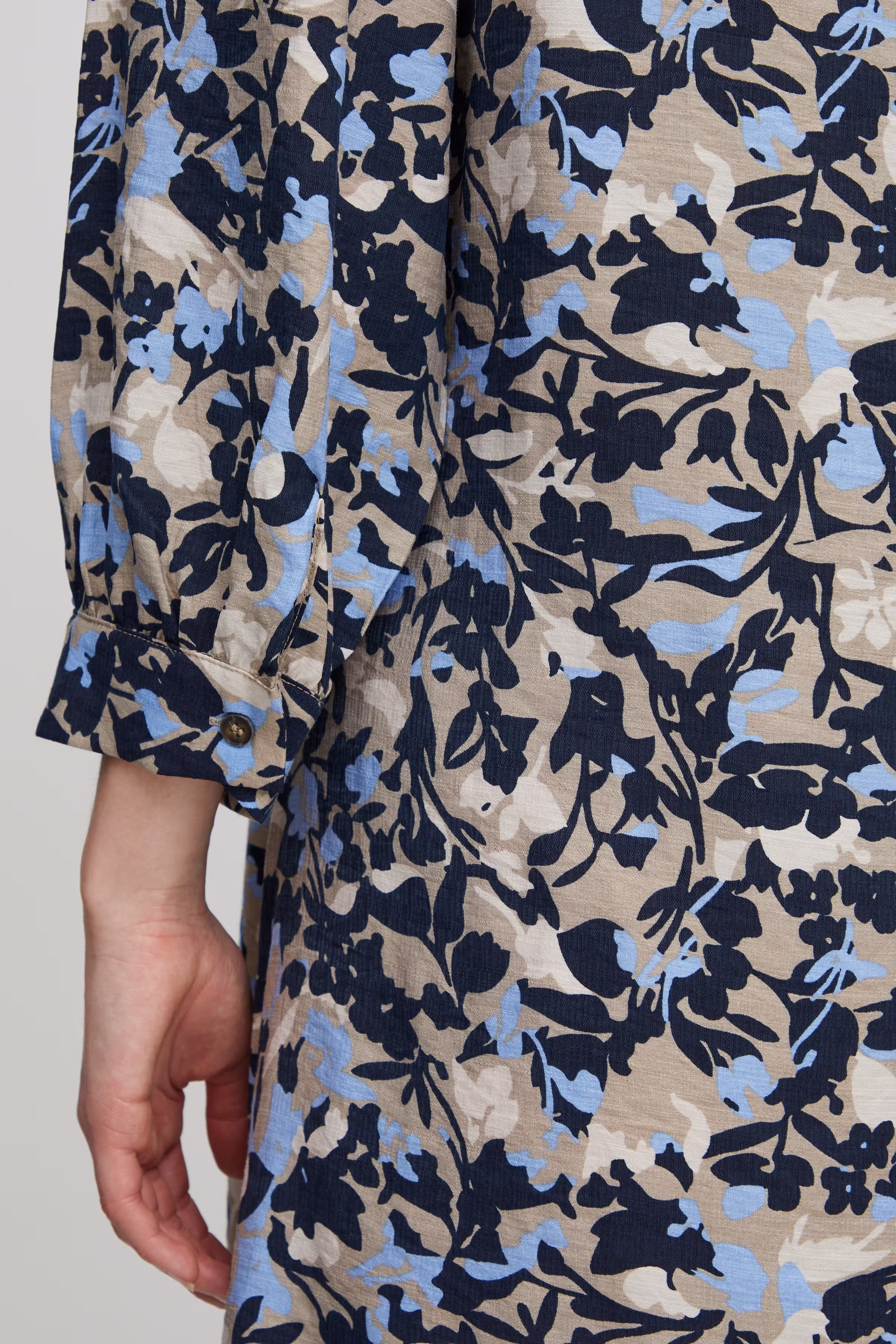 FXLANYA Kleid LOOKBOOK DETAIL 20613140-201834