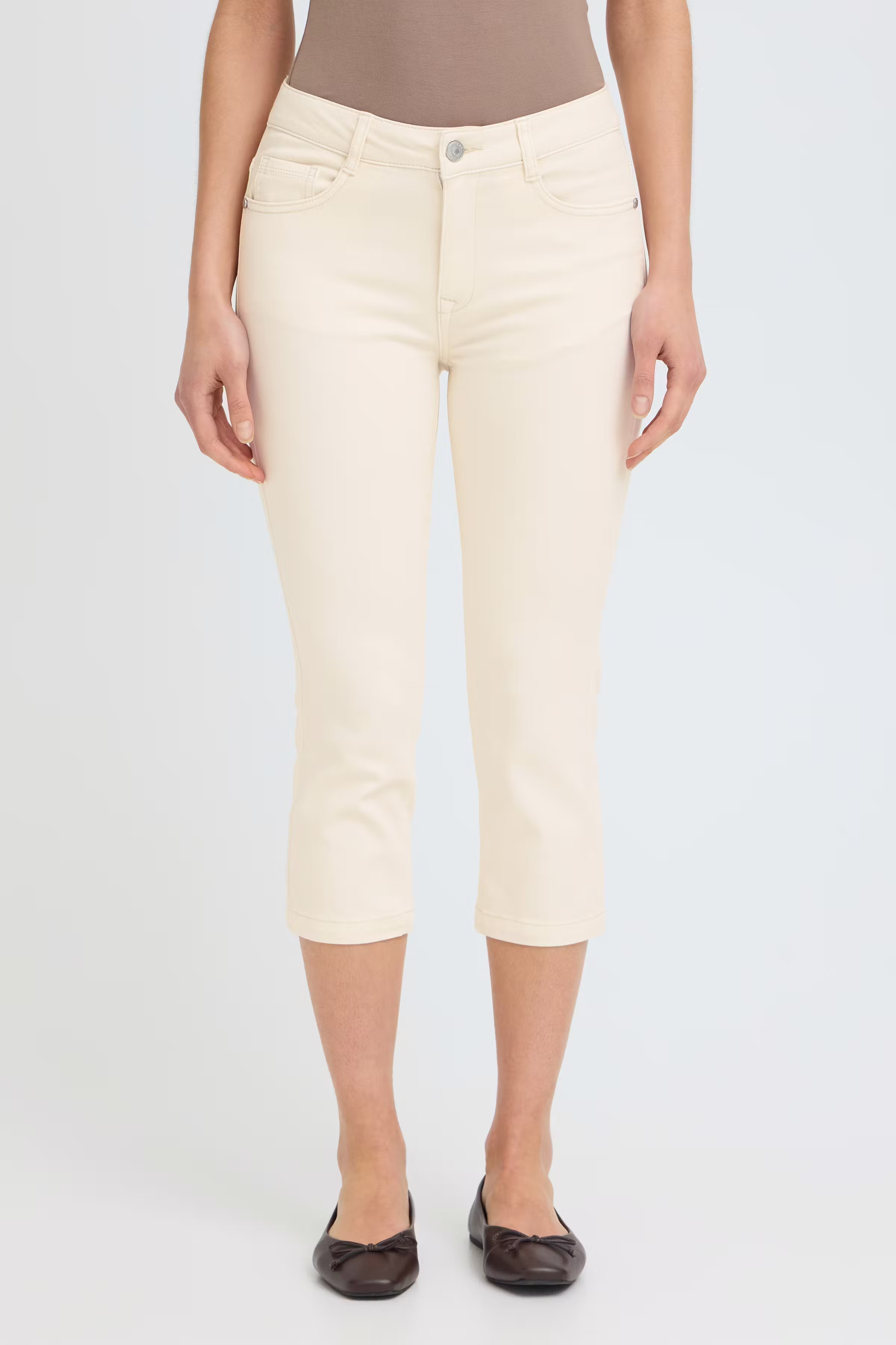 FRLUXE Caprihose LOOKBOOK FRONT 20614451-130000