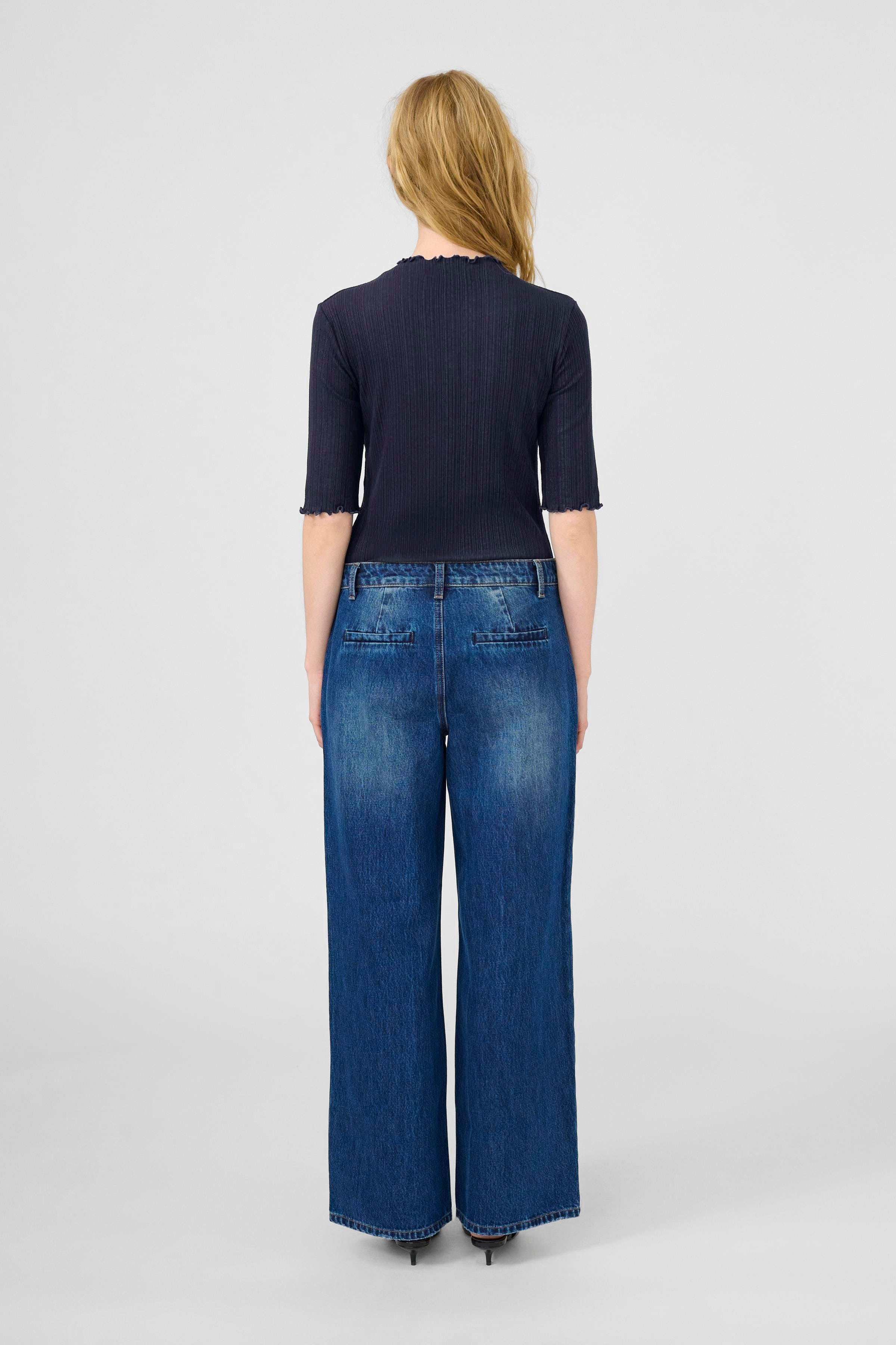 CandaceKB T-shirt LOOKBOOK BACK 10103315-193924