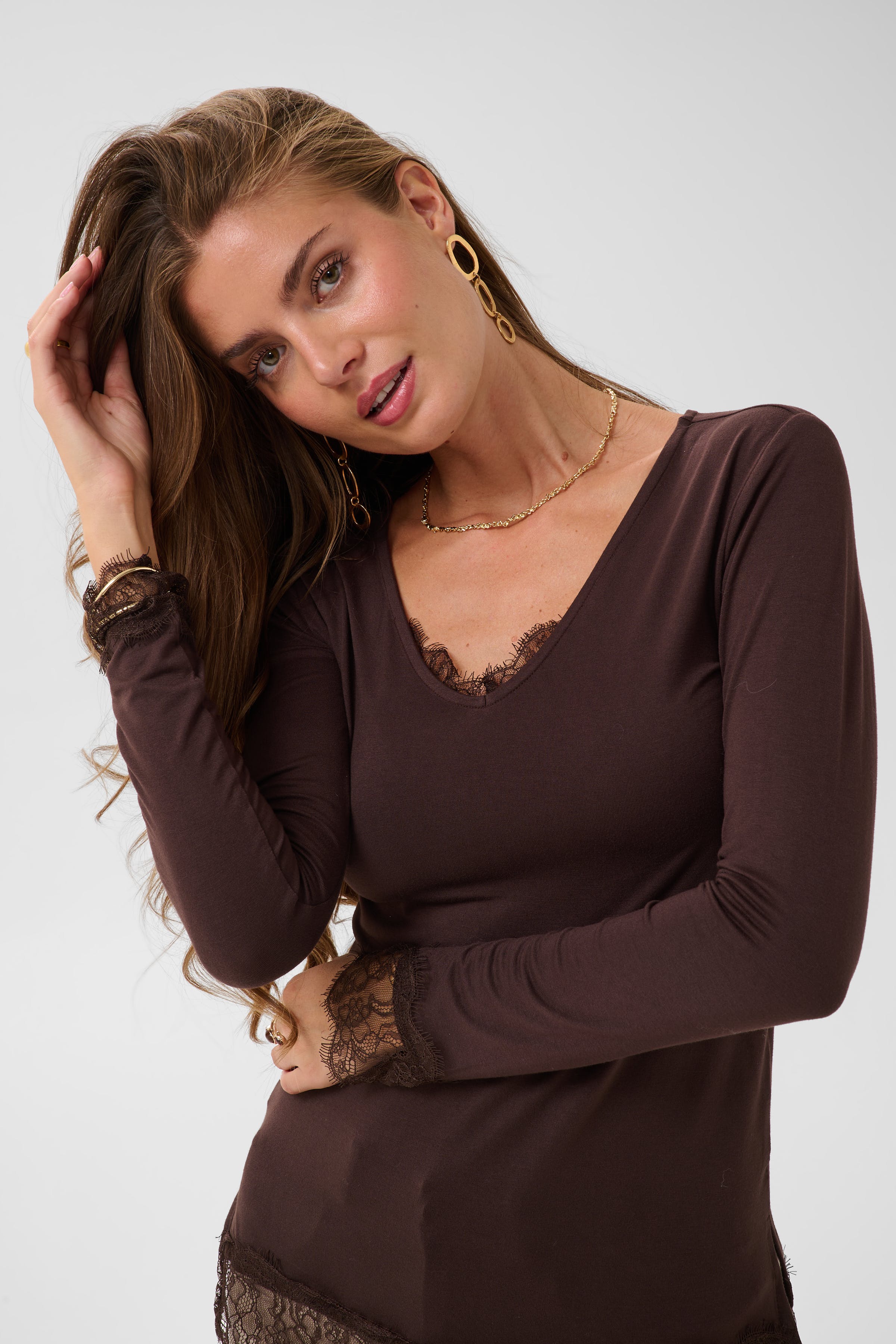 CRAlvaia Top LOOKBOOK DETAIL 10615771-191016