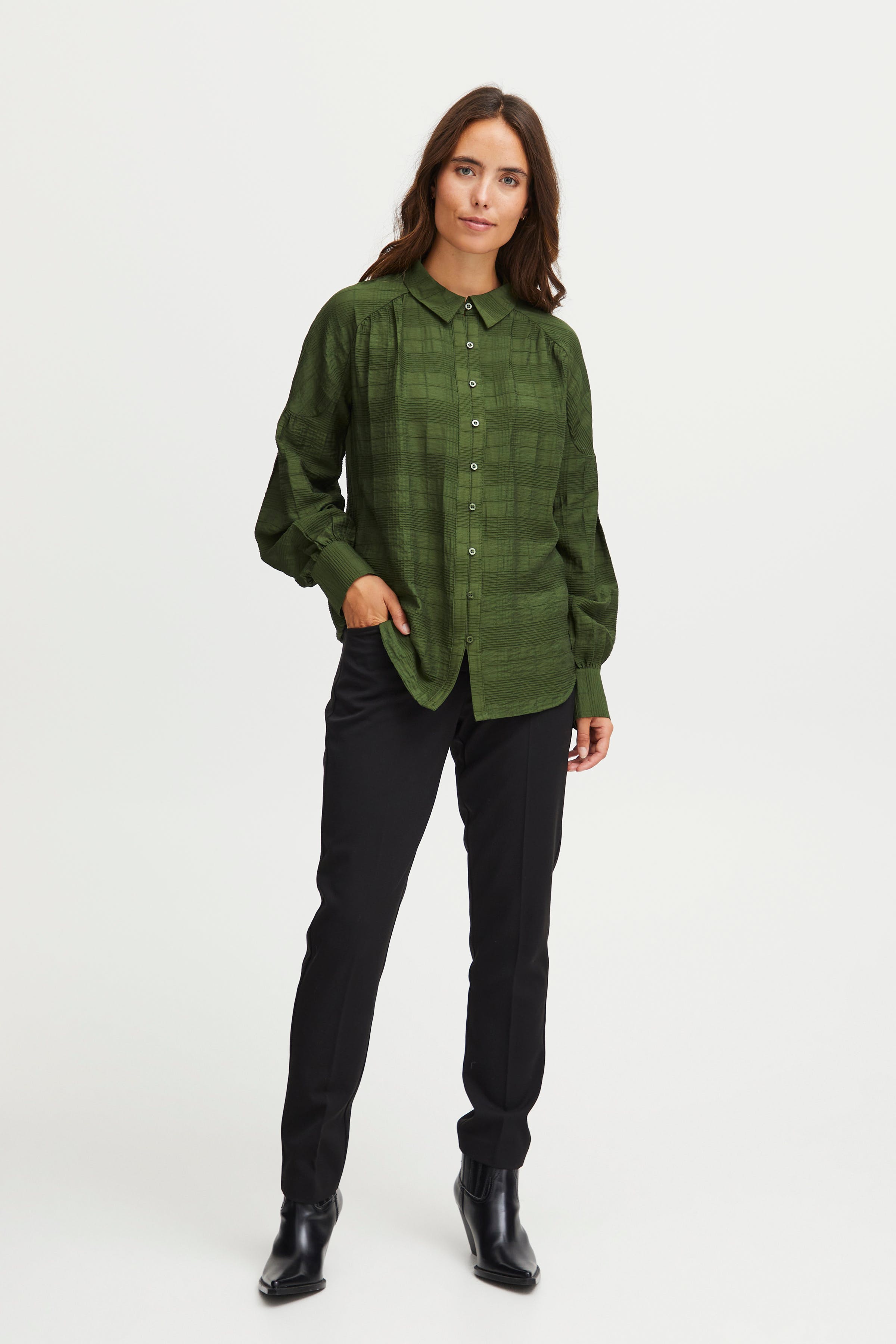 FRNOLA Byxor LOOKBOOK FRONT 20610750-200113