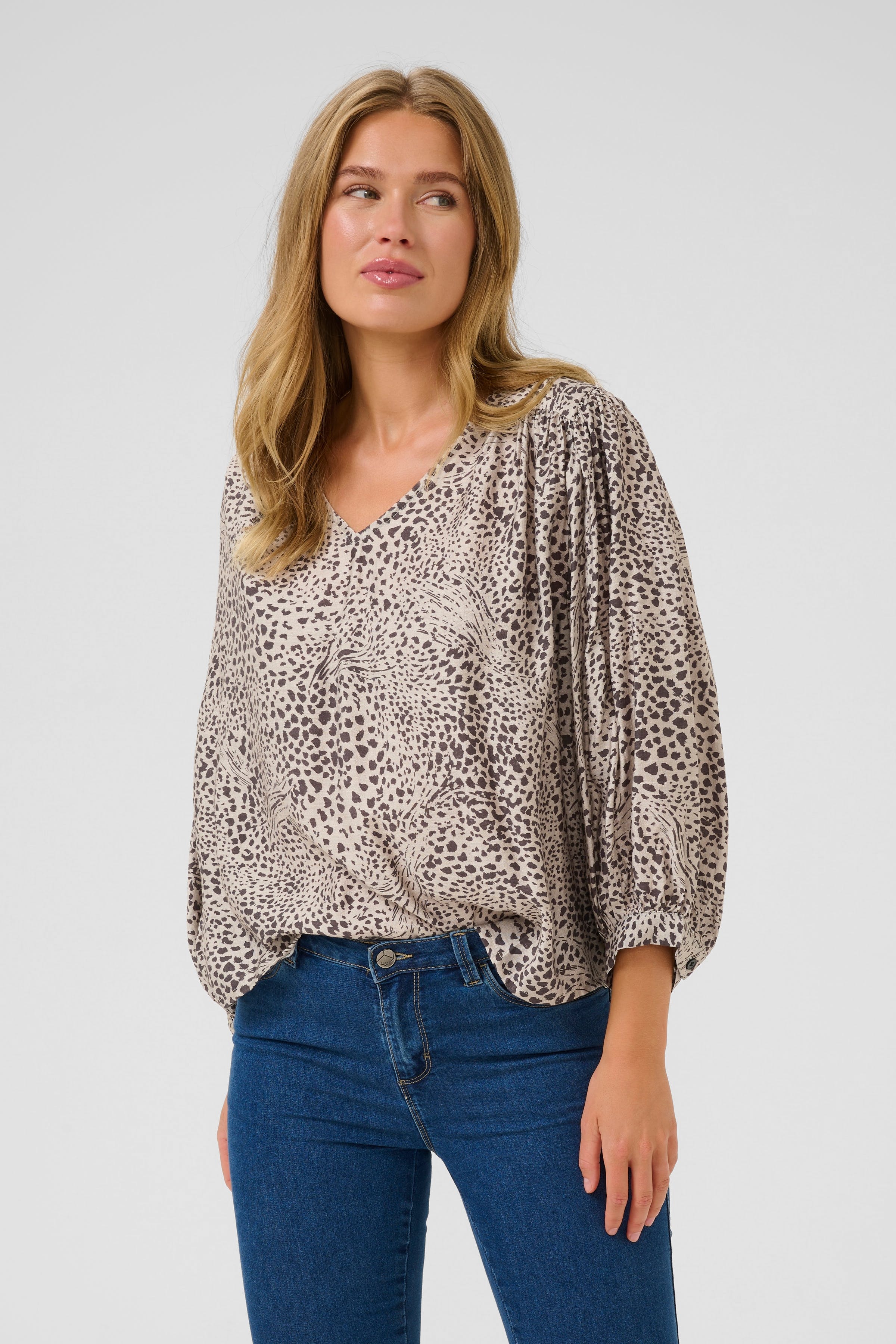 KAdebra Blus LOOKBOOK FRONT 10509873-107403