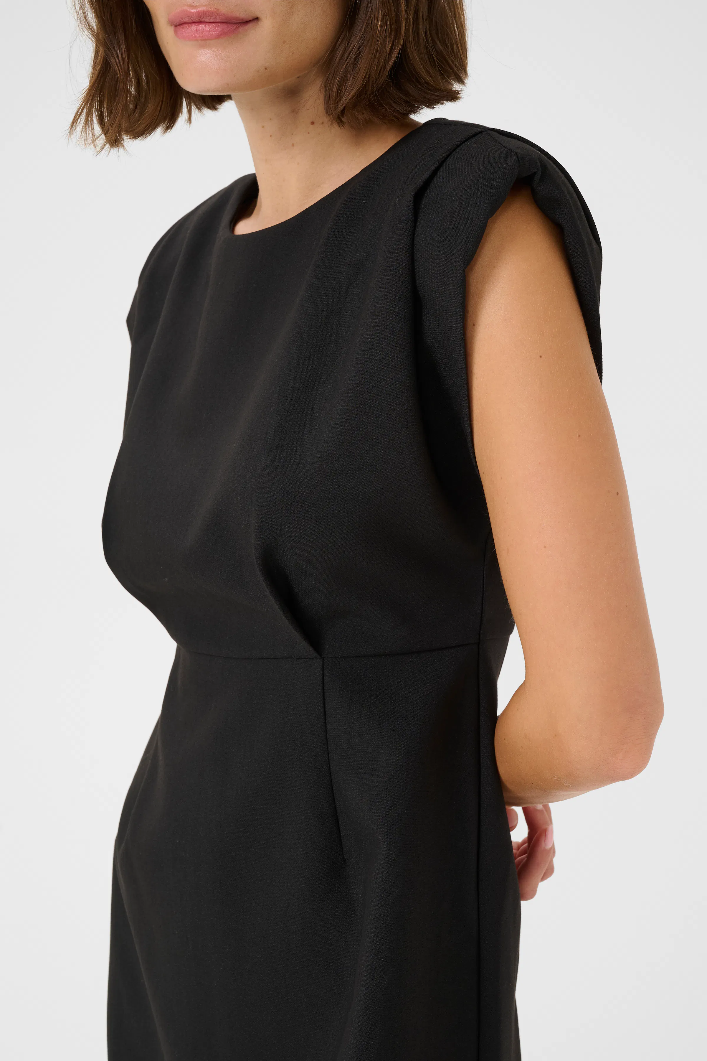 CUalaine Kjole LOOKBOOK DETAIL 50112073-500012
