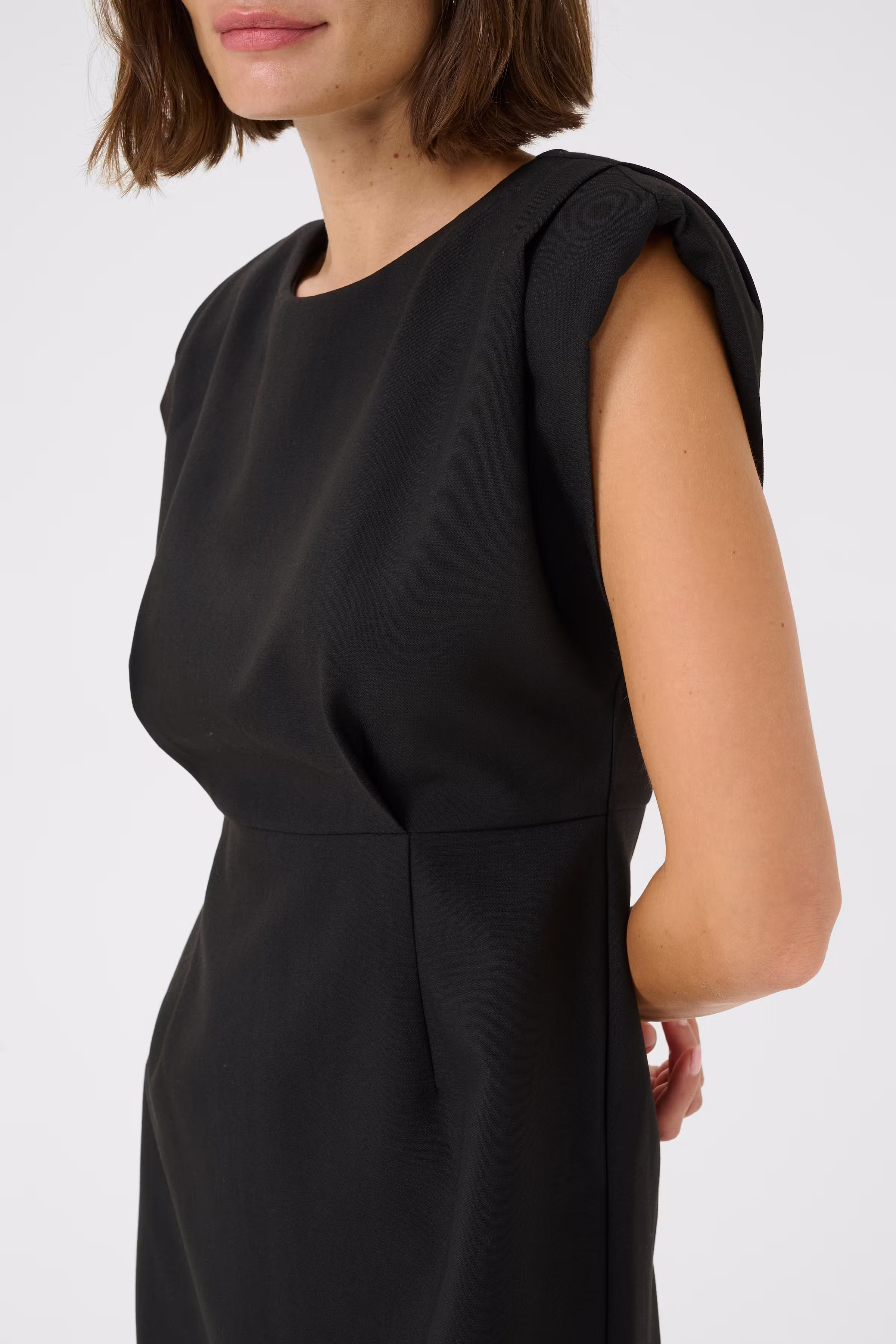 CUalaine Kjole LOOKBOOK DETAIL 50112073-500012