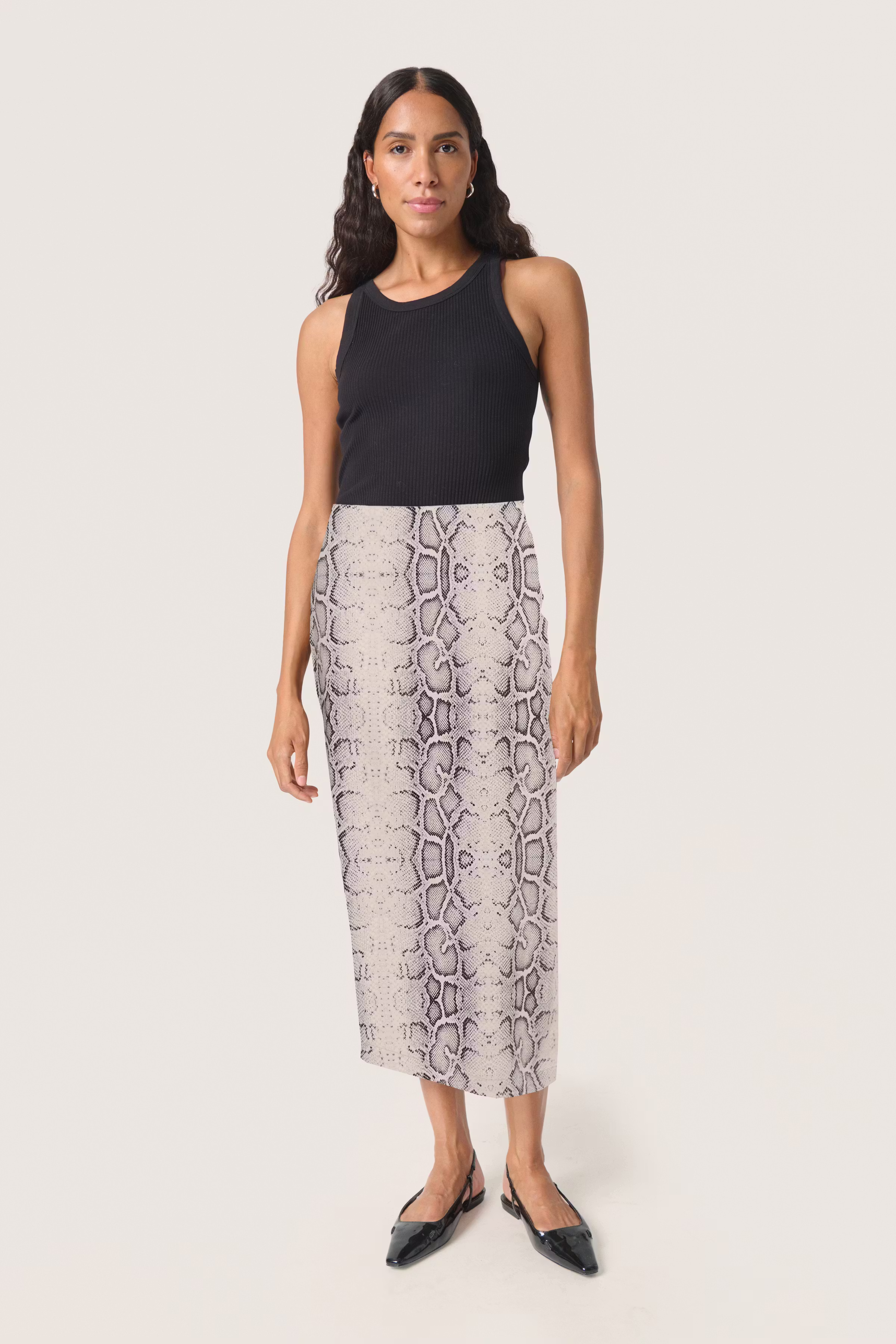 SLXala Kjol LOOKBOOK FRONT 30408363-303725