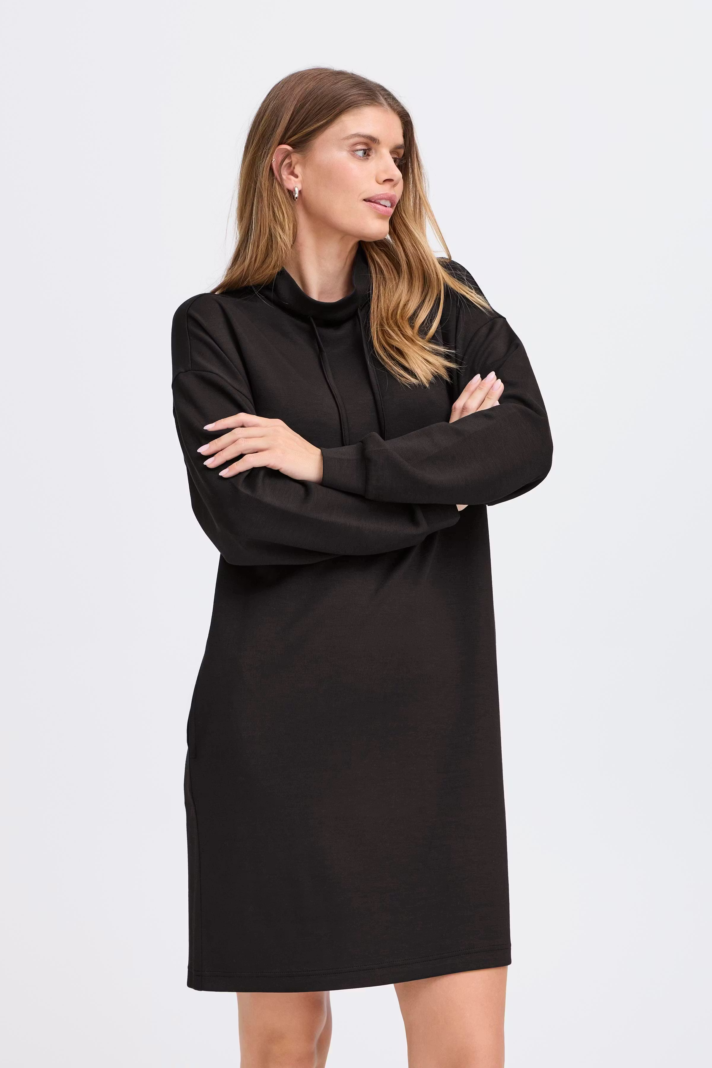 FRAURORA Kjole LOOKBOOK FRONT 20616027-200113