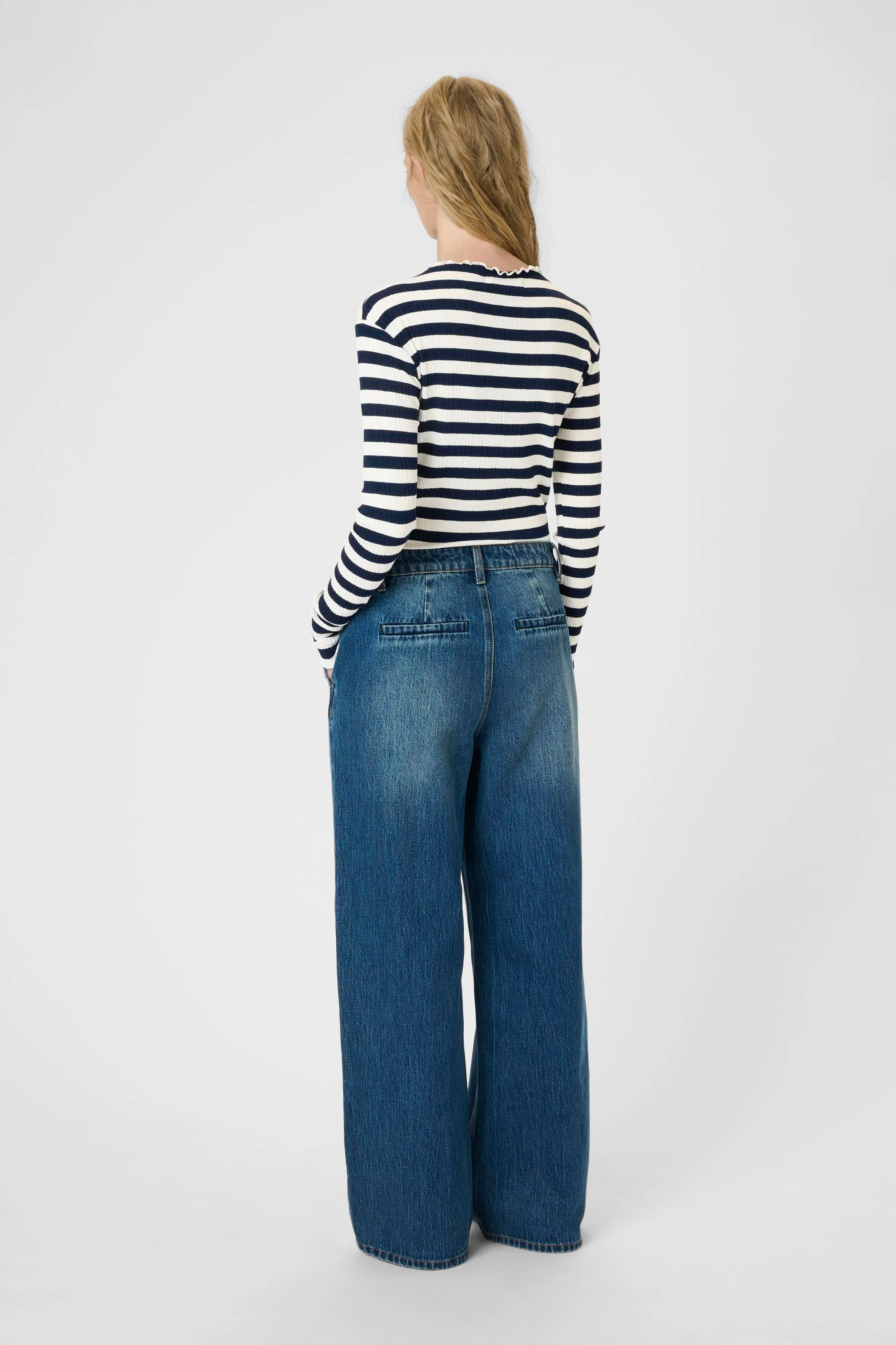 CandaceKB Blouse LOOKBOOK BACK 10104638-101946
