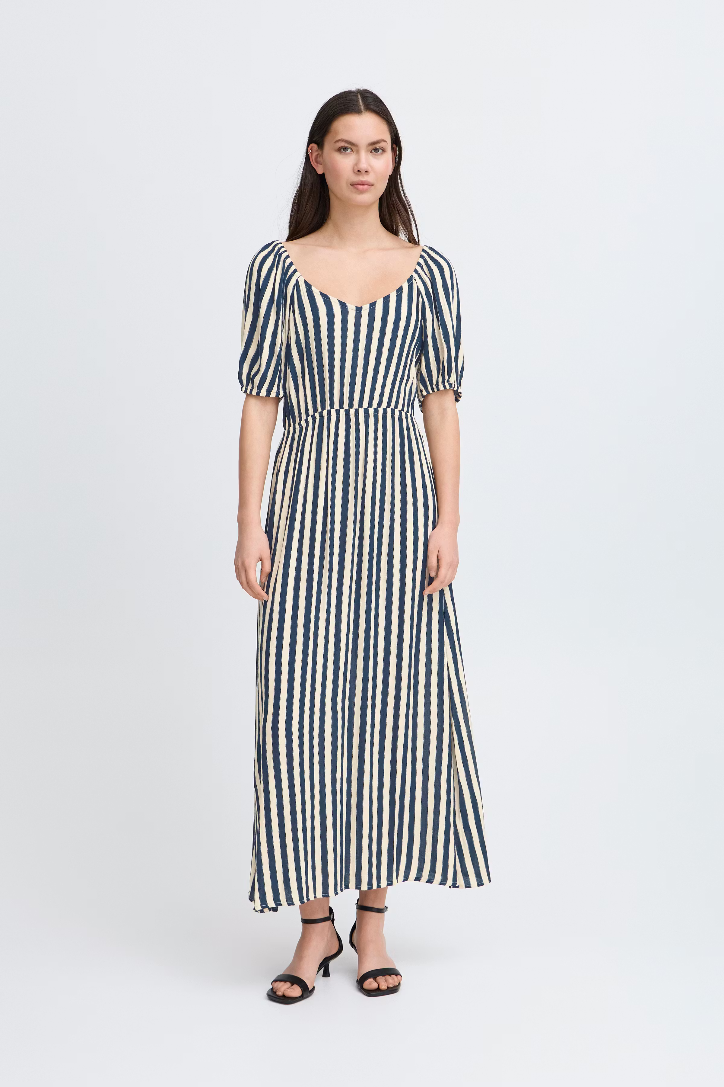 IHMARRAKECH Kjole LOOKBOOK FRONT 20123600-204479