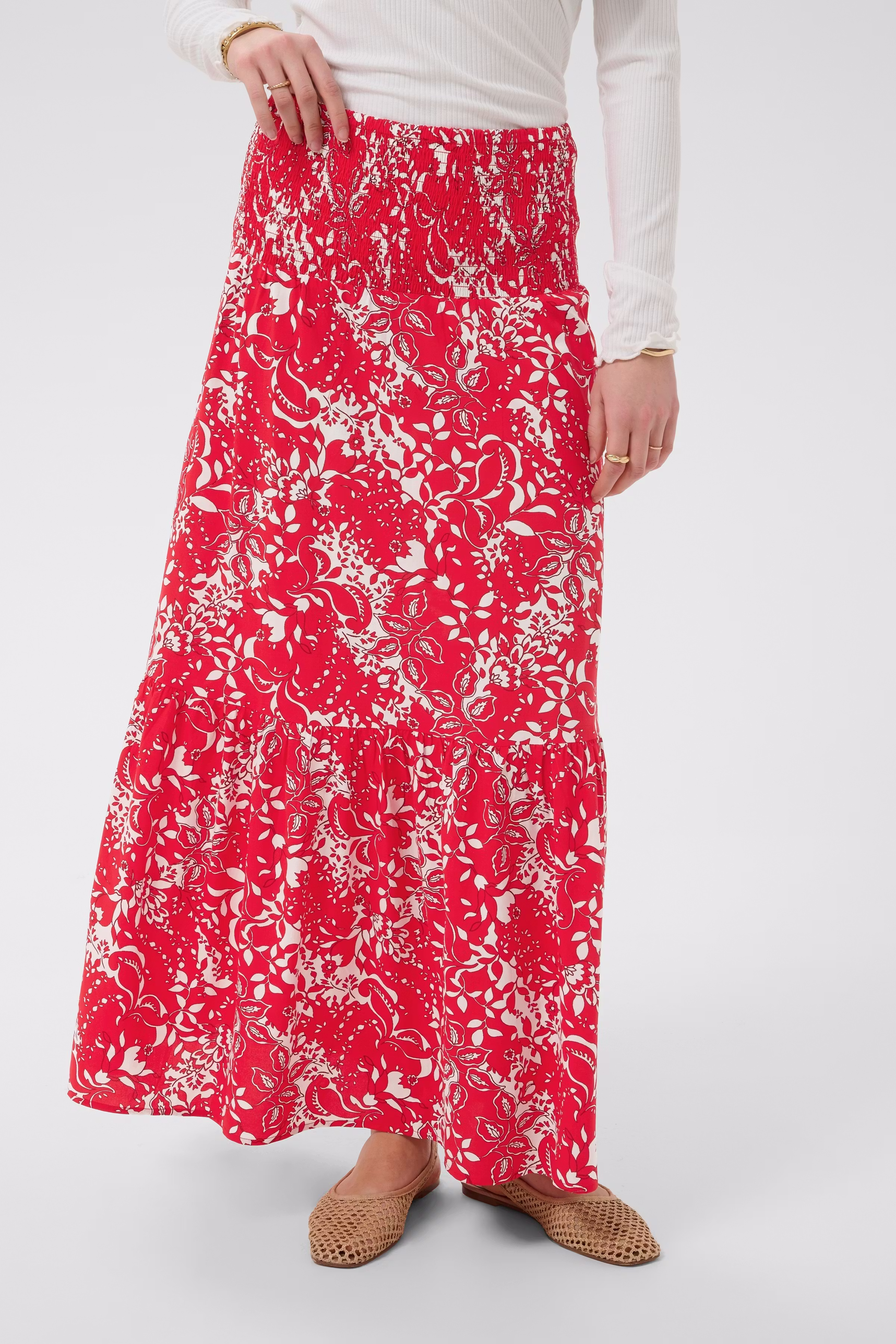 CRTiah Skirt LOOKBOOK FRONT 10612774-109350