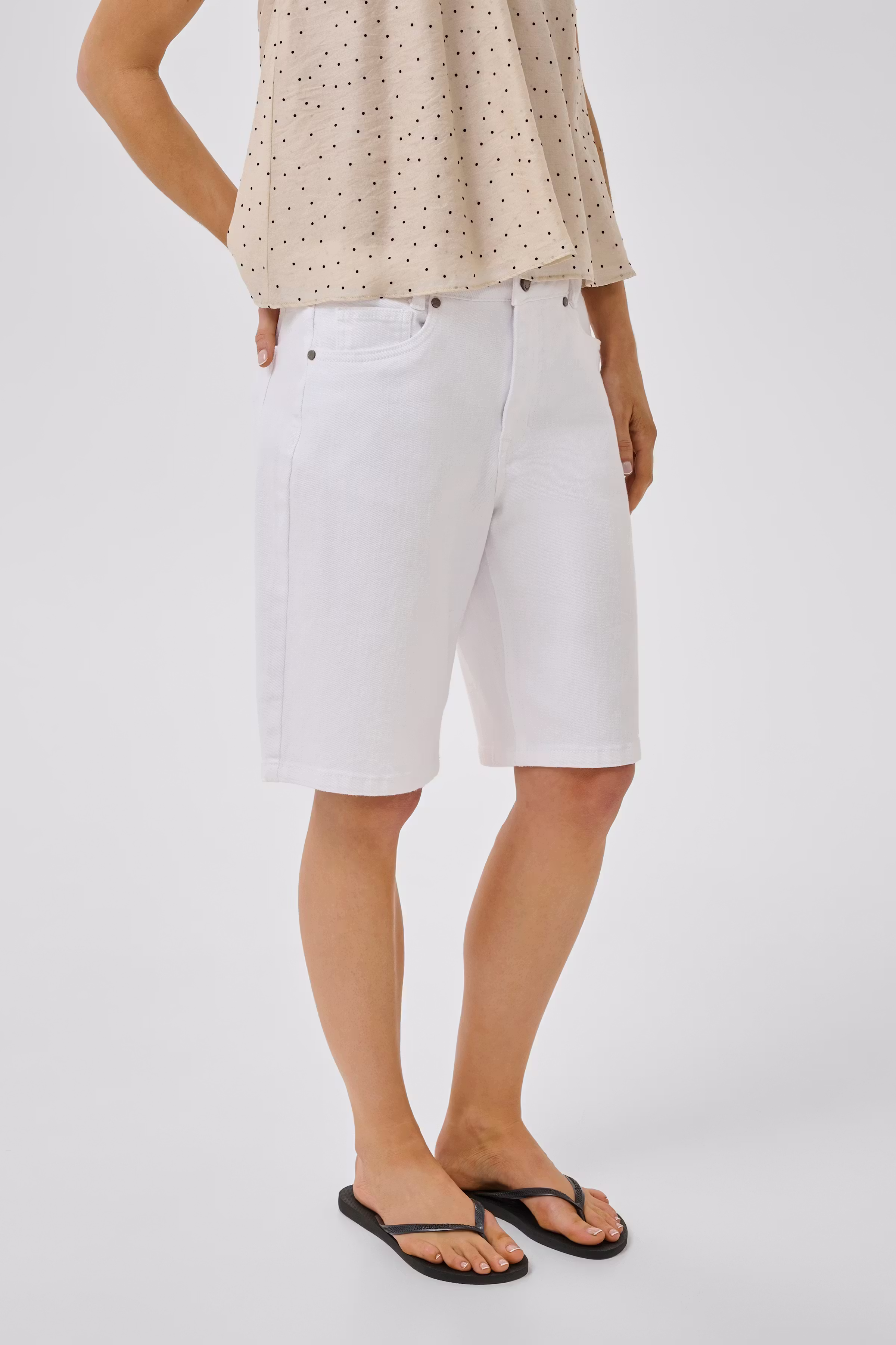 MWLouis Denimshorts LOOKBOOK FRONT 10705568-110601