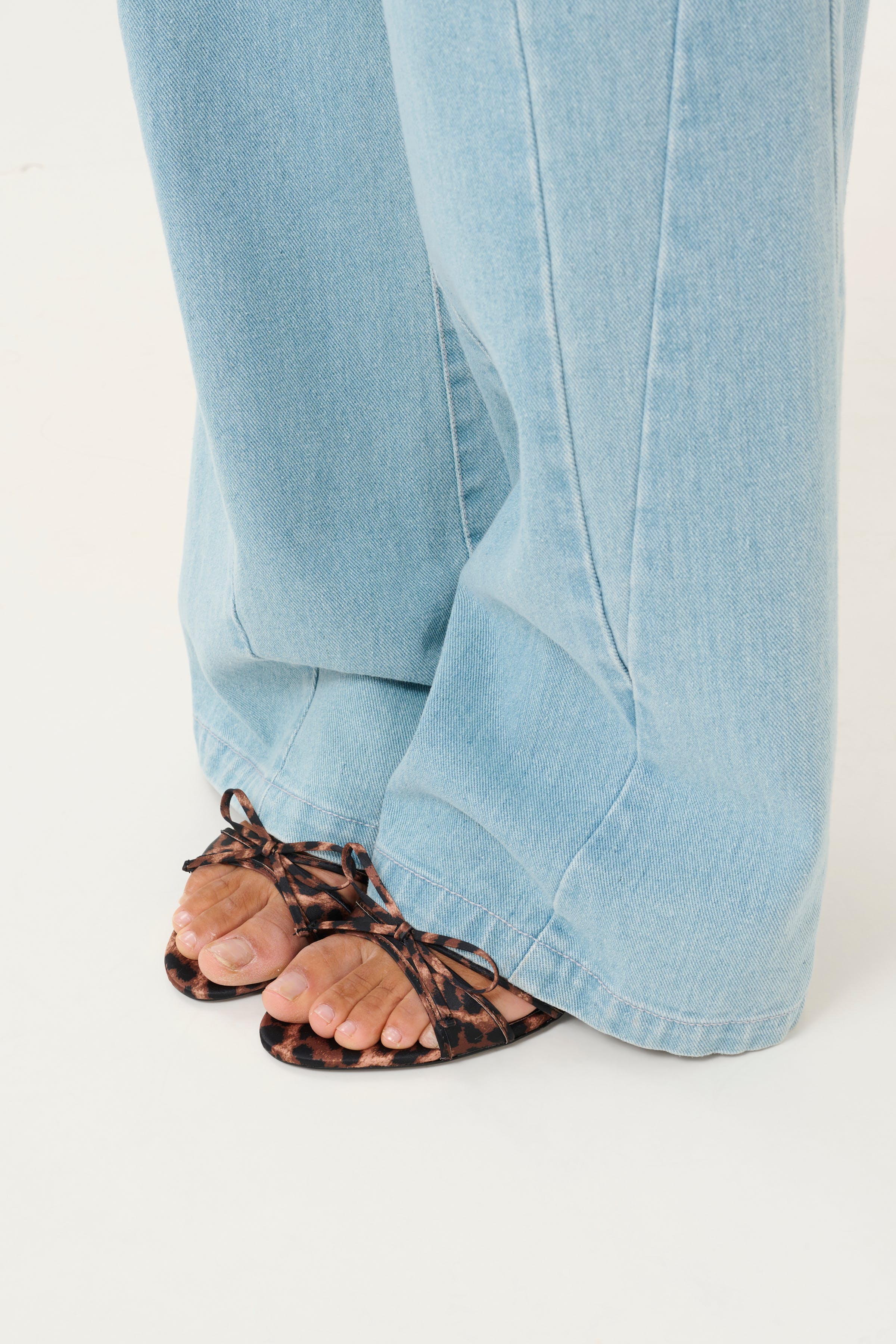 KBVipper Jeans LOOKBOOK DETAIL 10105477-100129