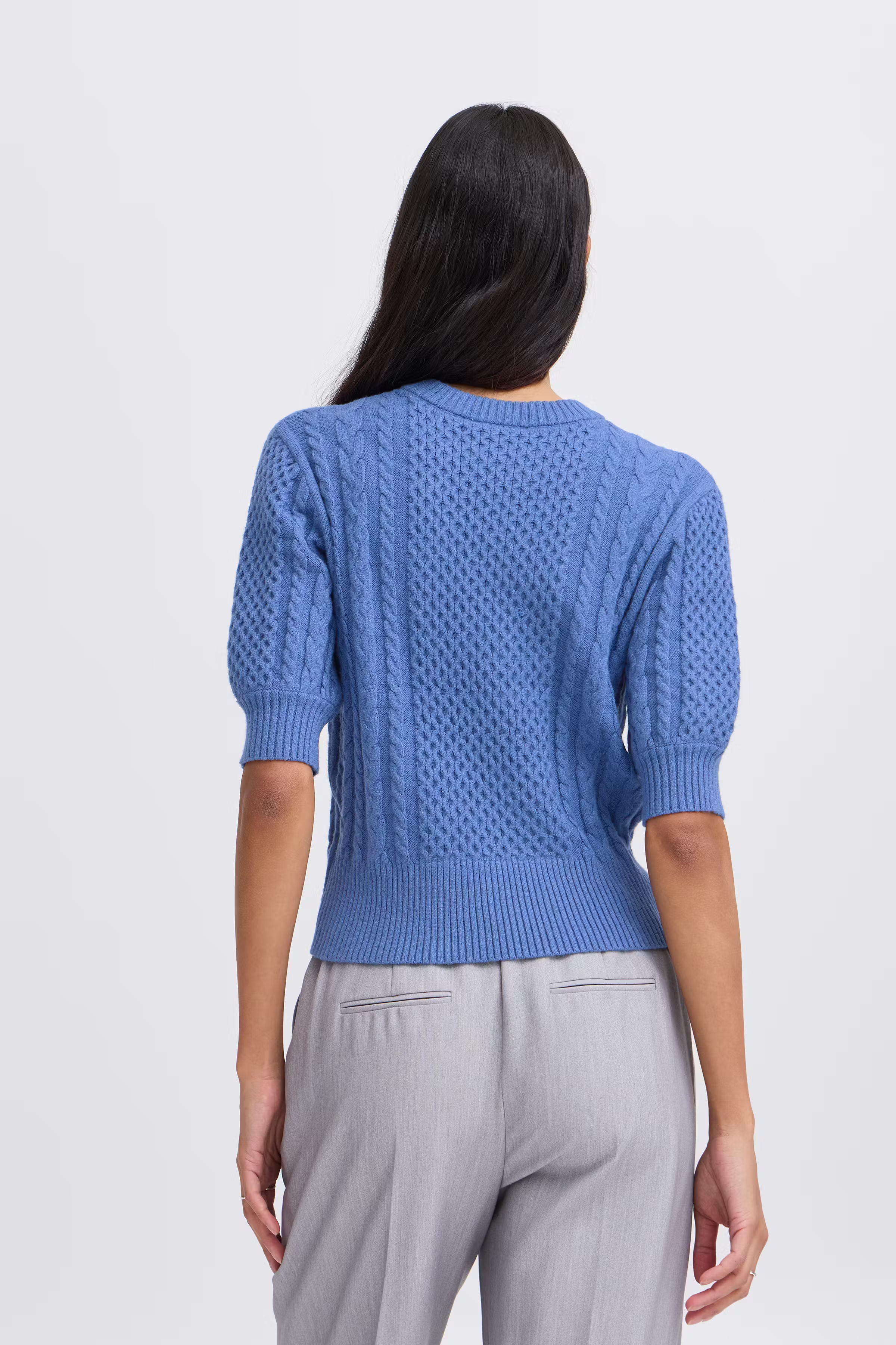BYNIBE Pullover LOOKBOOK BACK 20816262-174028