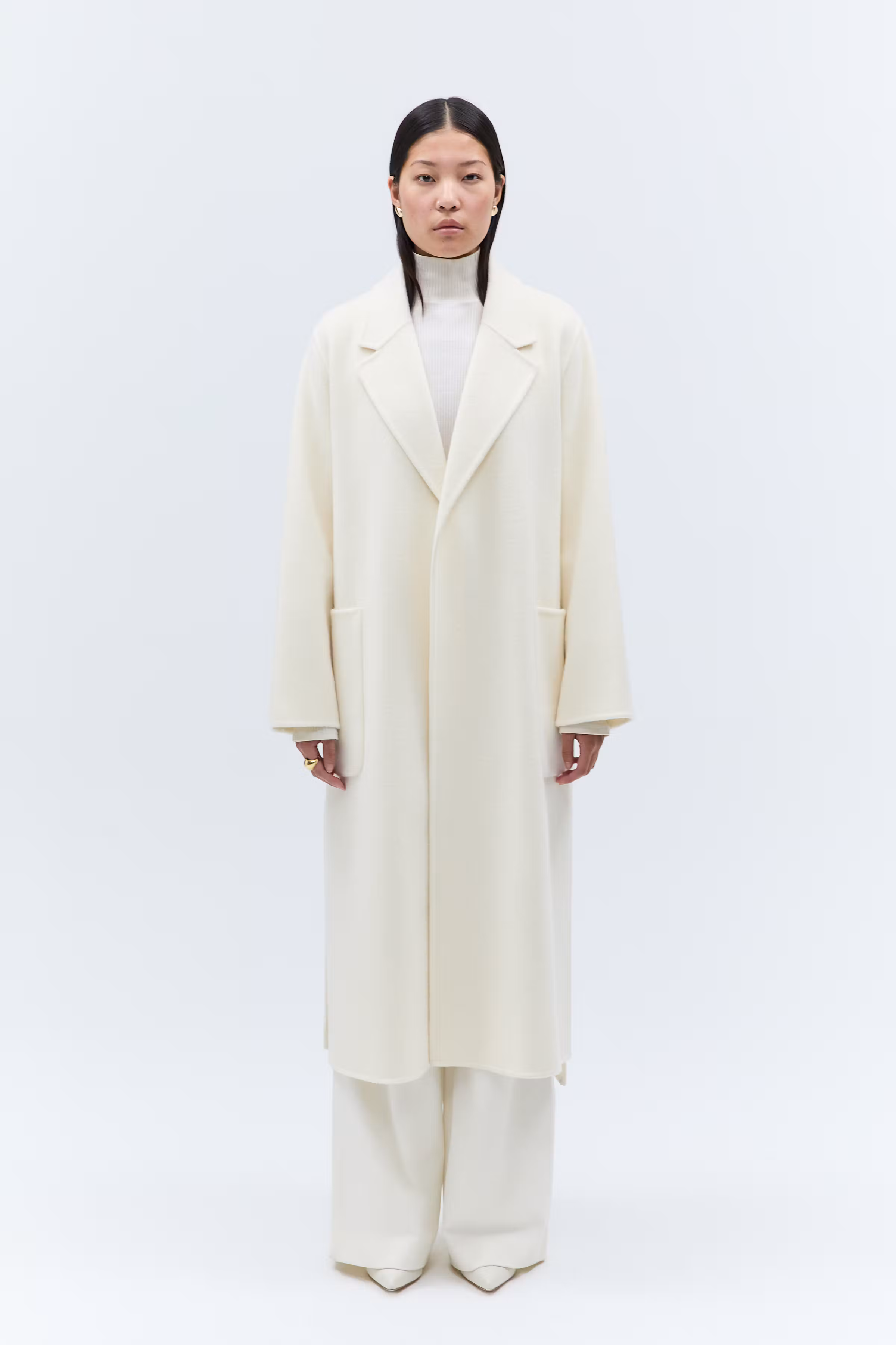 IOCelia Coat LOOKBOOK FRONT 30600089-WH015