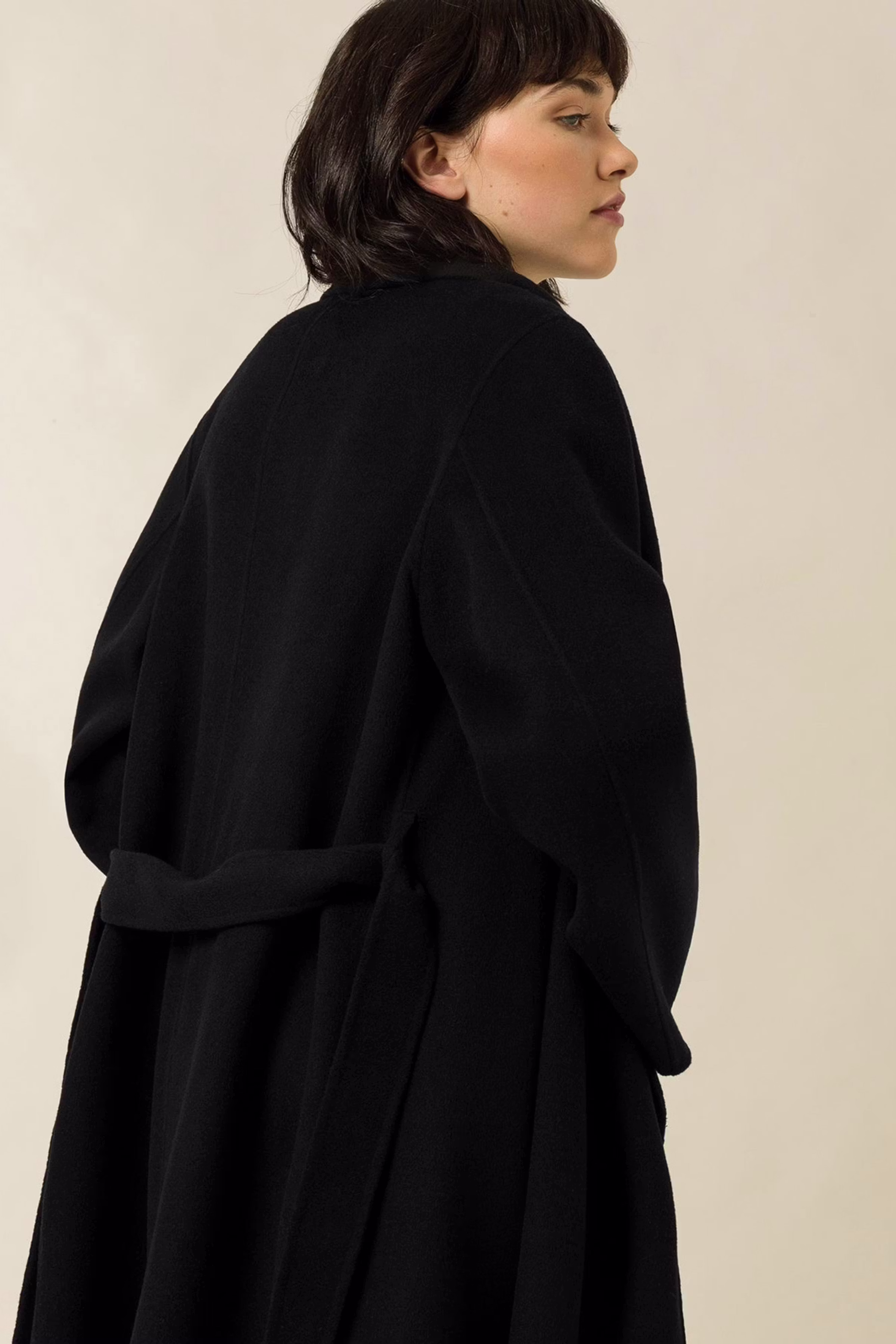 IOCARRIE Frakke LOOKBOOK BACK 30600211-BK999