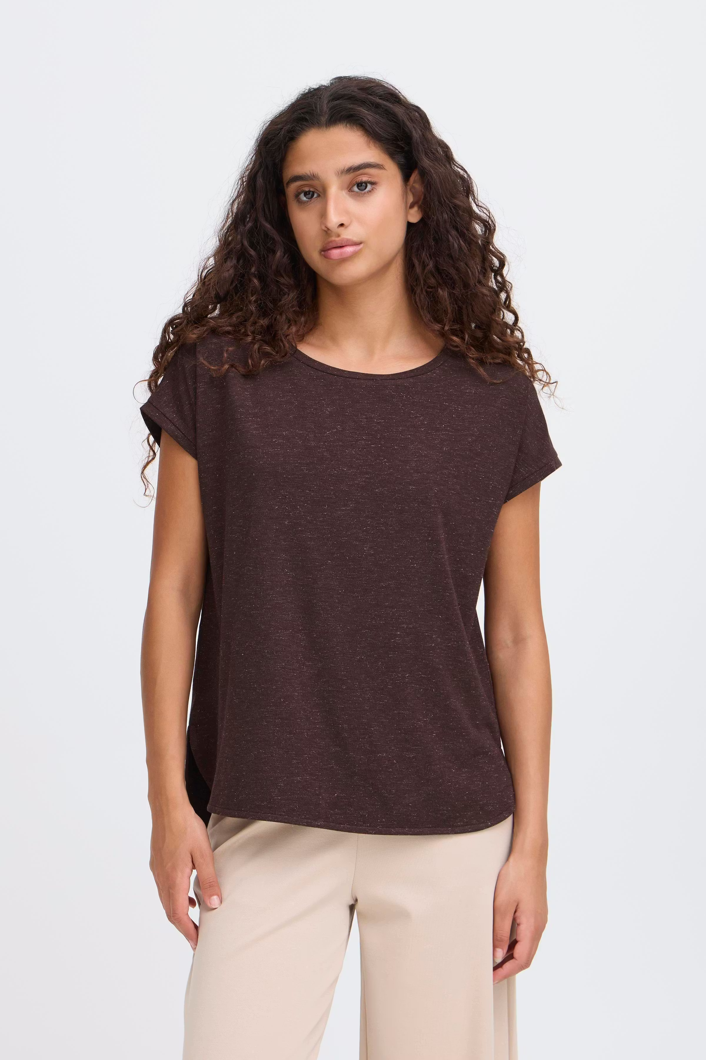 IHREBEL T-shirt LOOKBOOK FRONT 20109945-190915