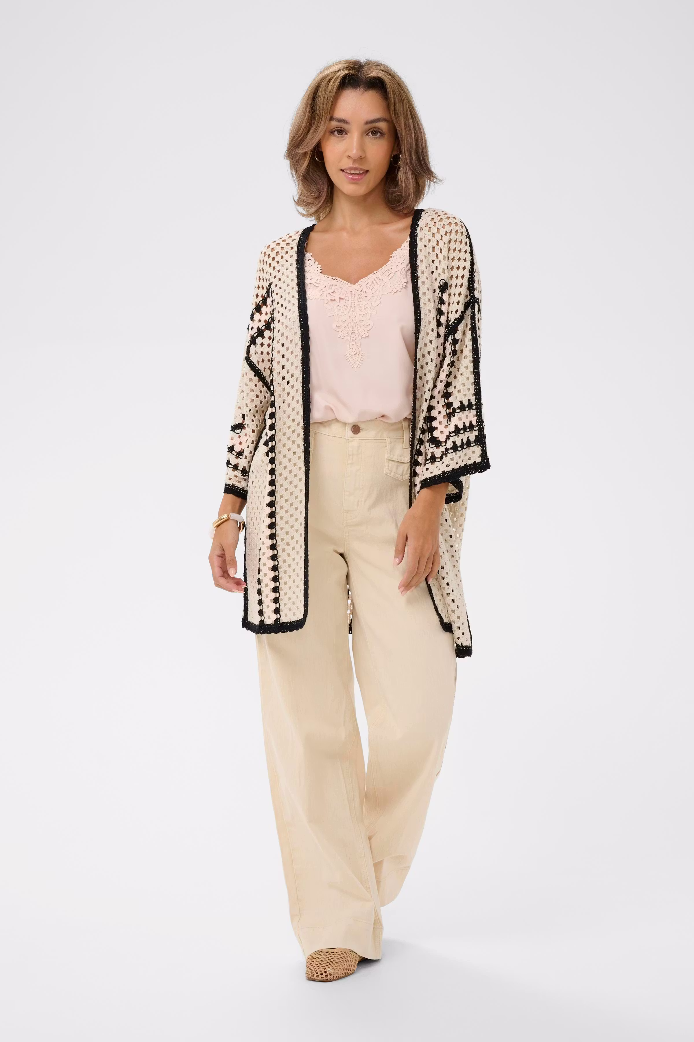 CRFree Cardigan LOOKBOOK FRONT 10614888-130003