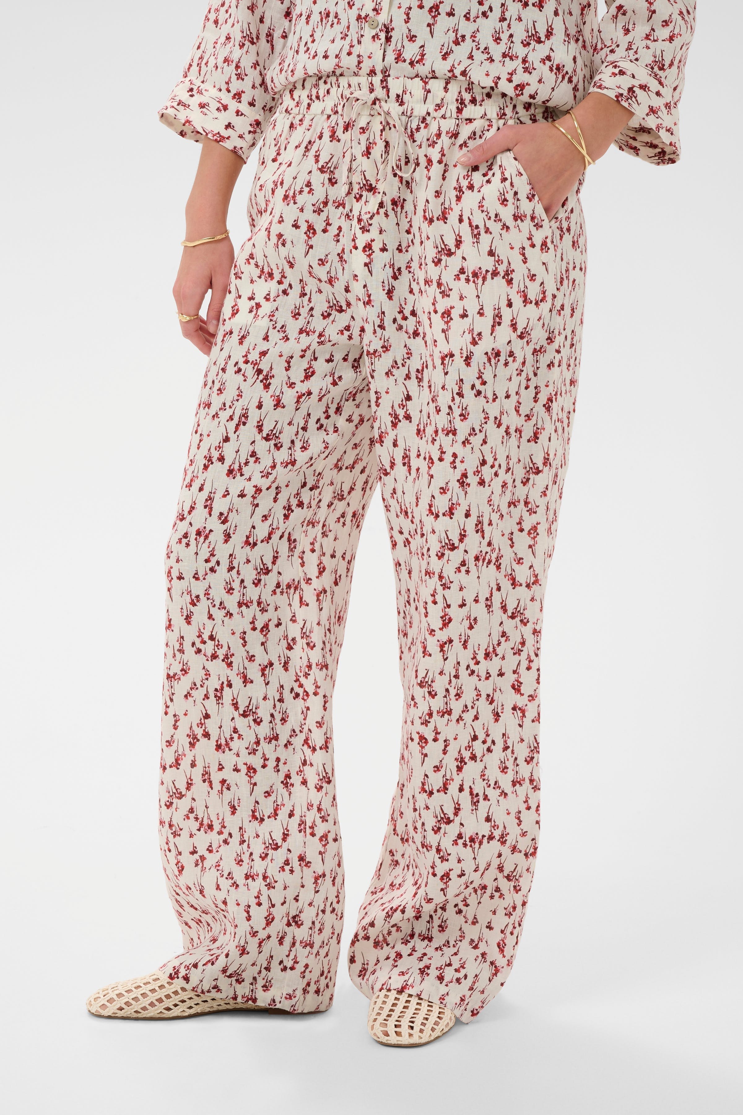 CRBellis Hose LOOKBOOK FRONT 10615410-109045