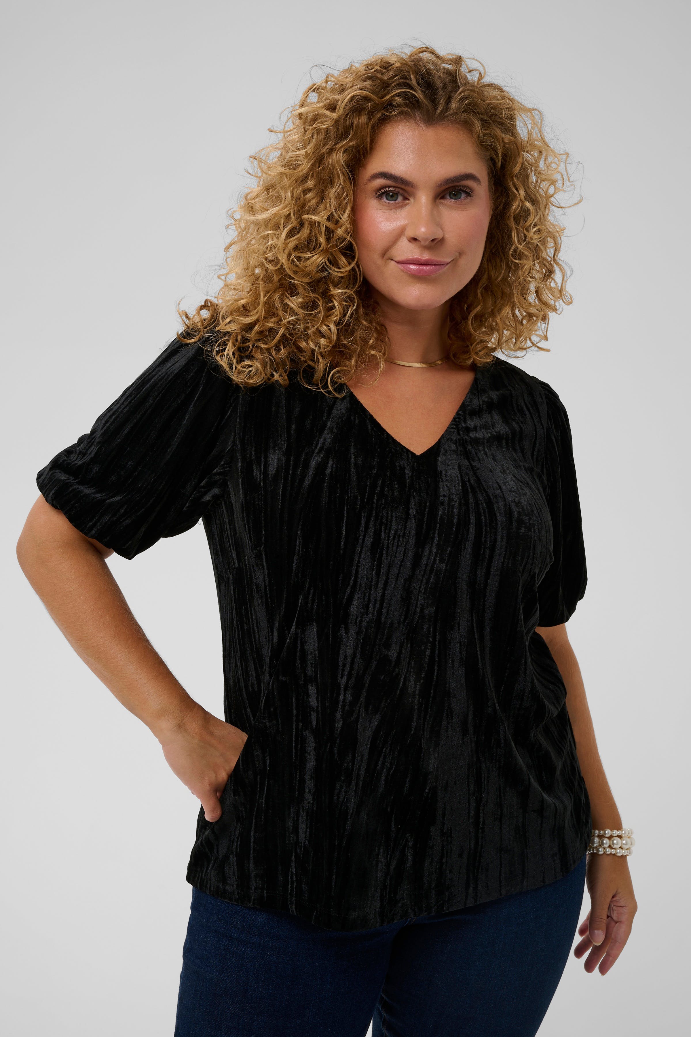 KCeliva Velourbluse LOOKBOOK DETAIL 10583804-100121