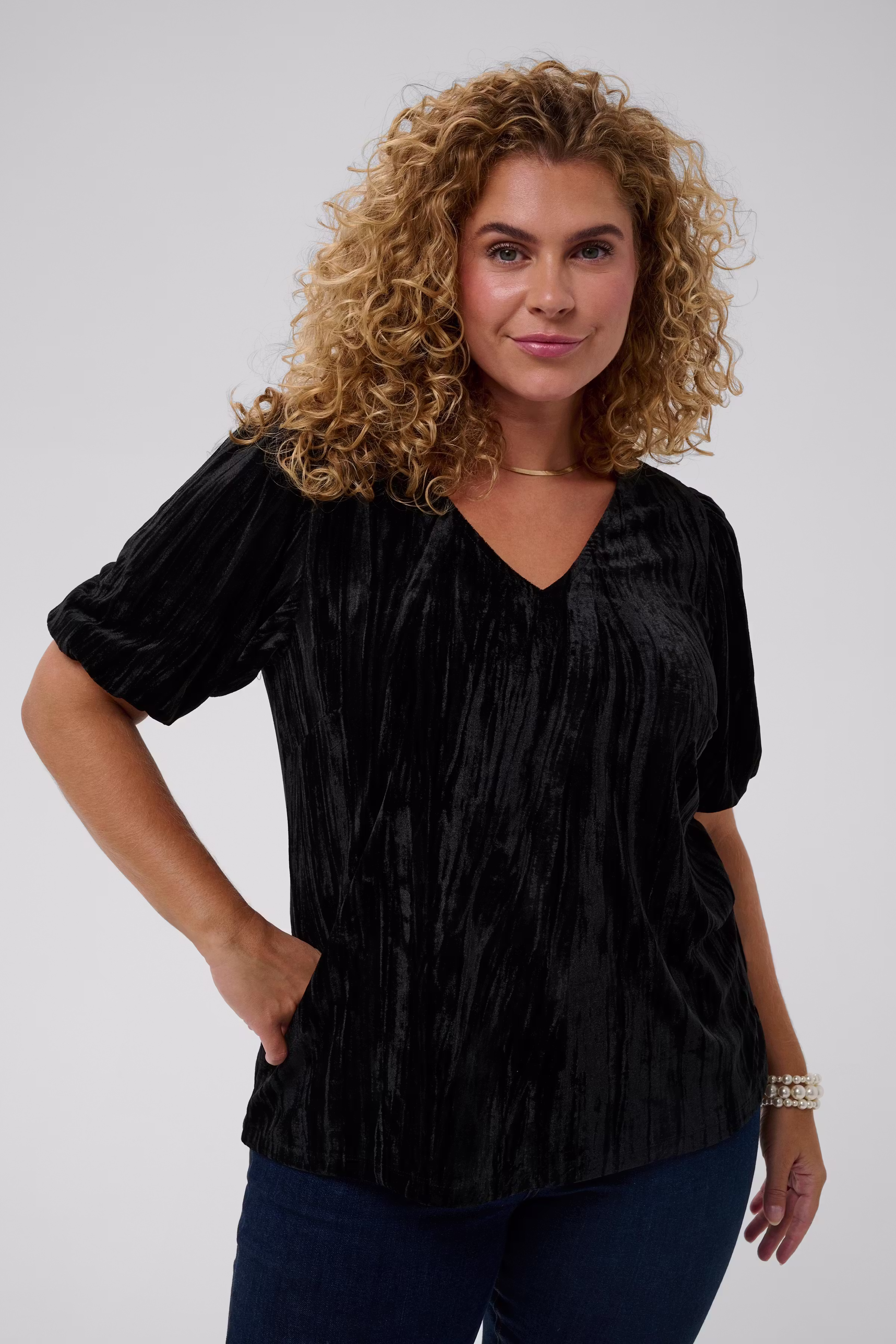 KCeliva Velourbluse LOOKBOOK DETAIL 10583804-100121