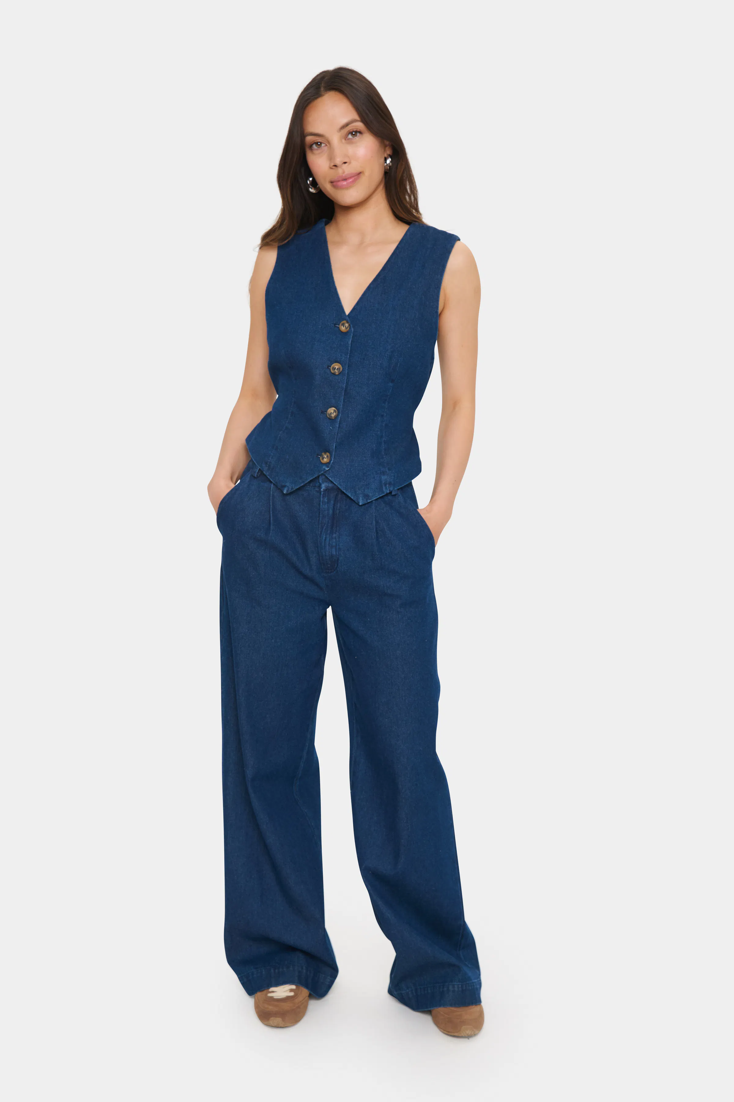JaclynSZ Weste LOOKBOOK FRONT 30513875-600105