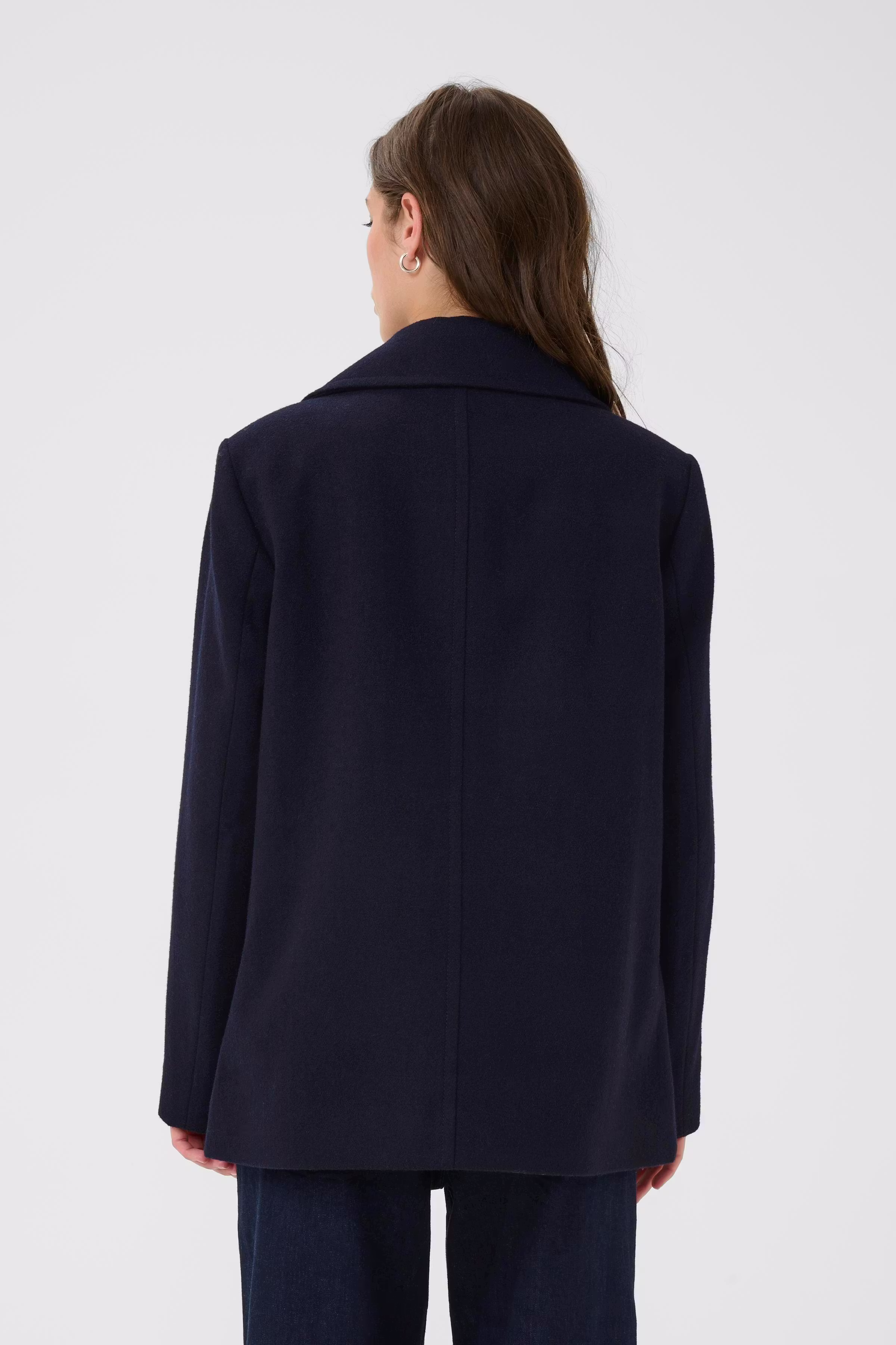 SatinaPW Outerwear LOOKBOOK BACK 30309742-194013