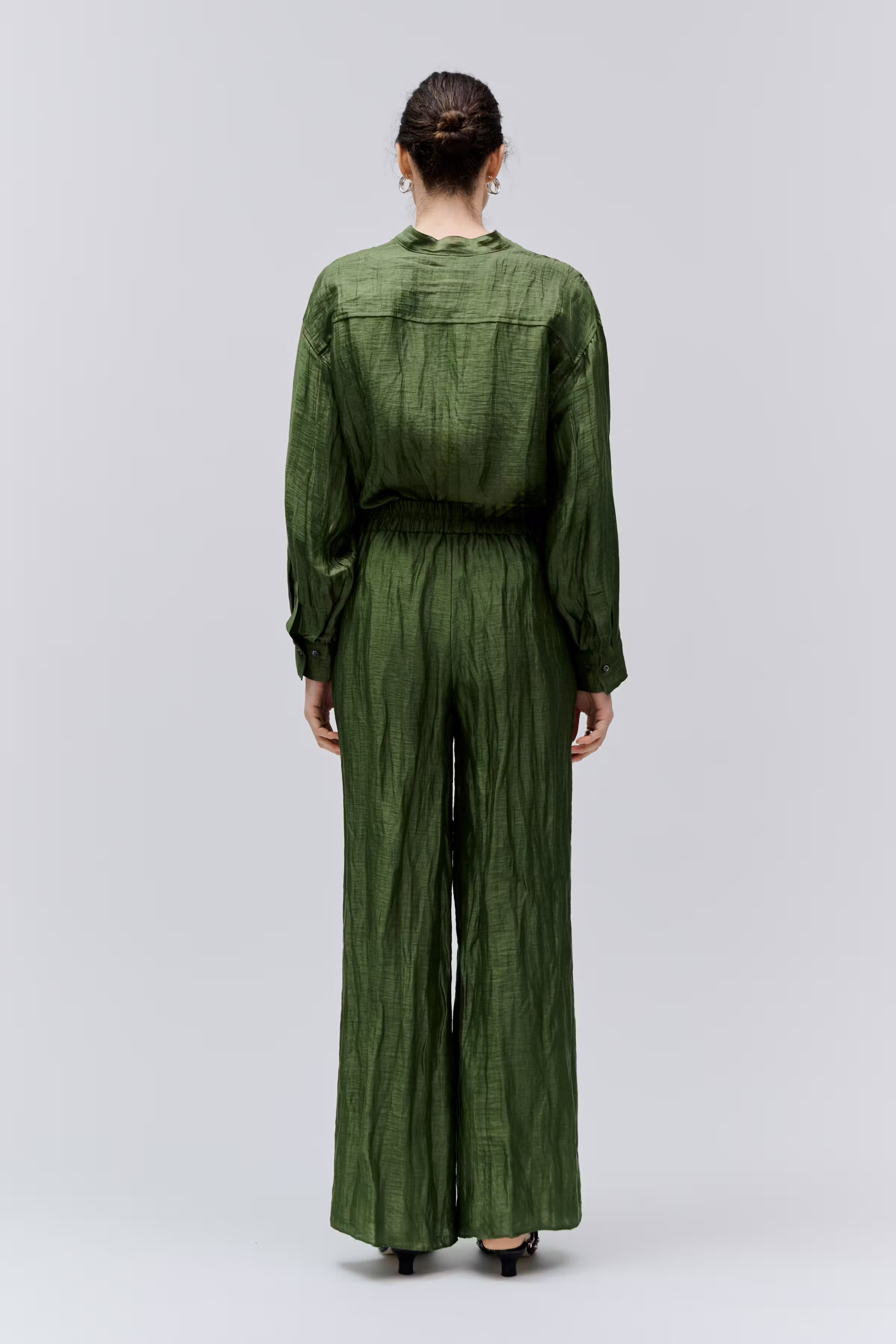 PIA Trousers LOOKBOOK BACK 30600638-GR566