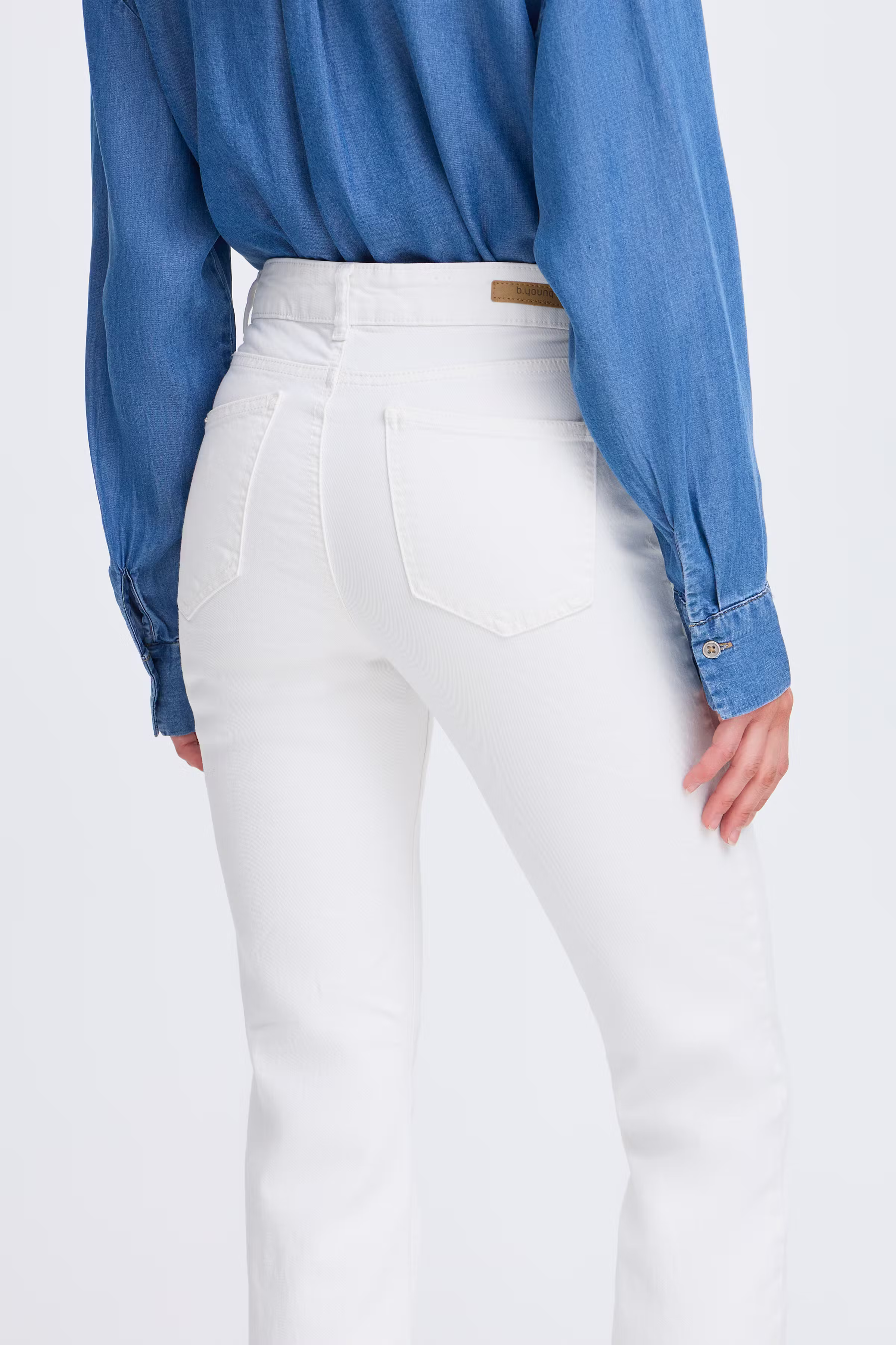 BYLOLA Jeans LOOKBOOK DETAIL 20806353-110601