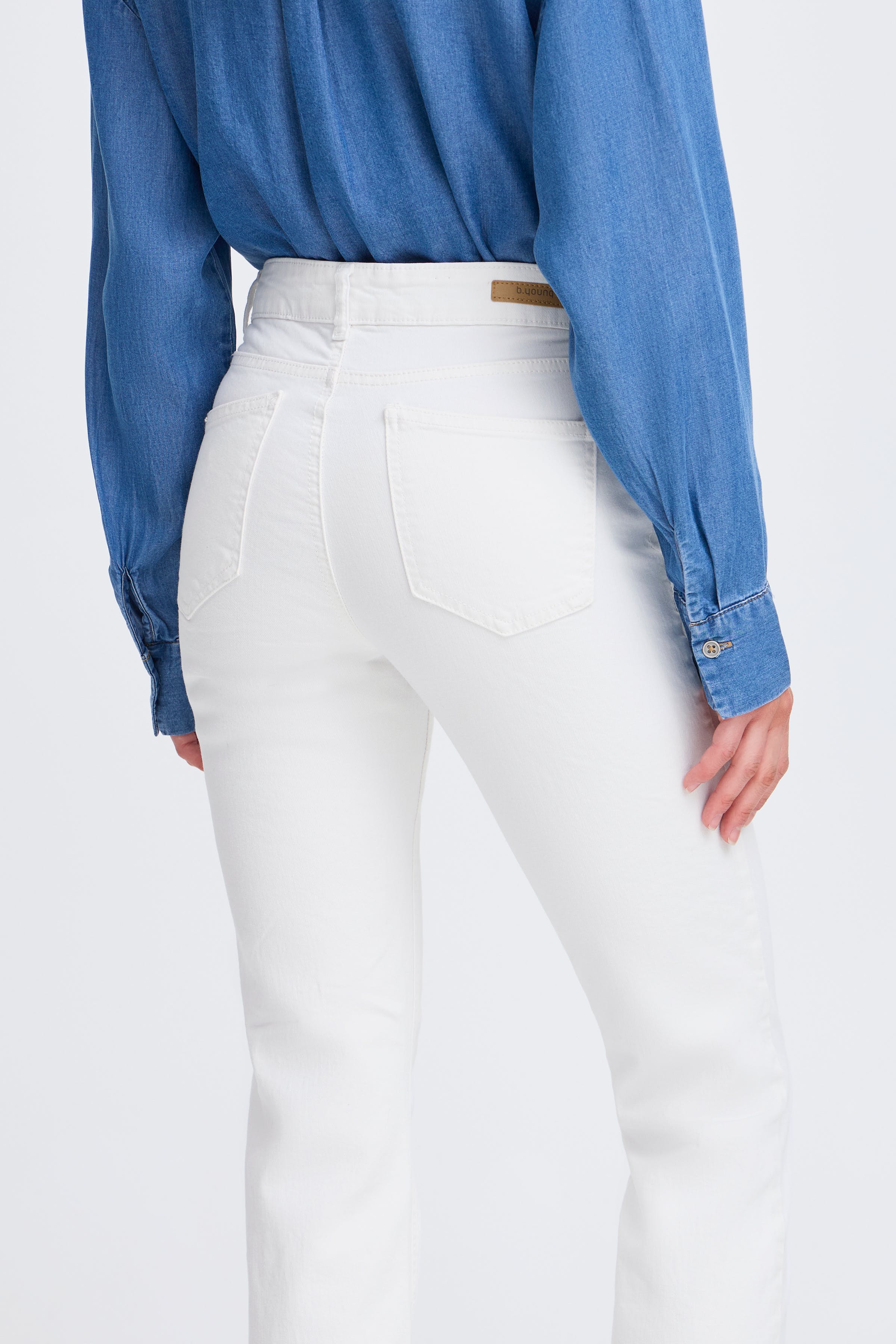 BYLOLA Jeans LOOKBOOK DETAIL 20806353-110601