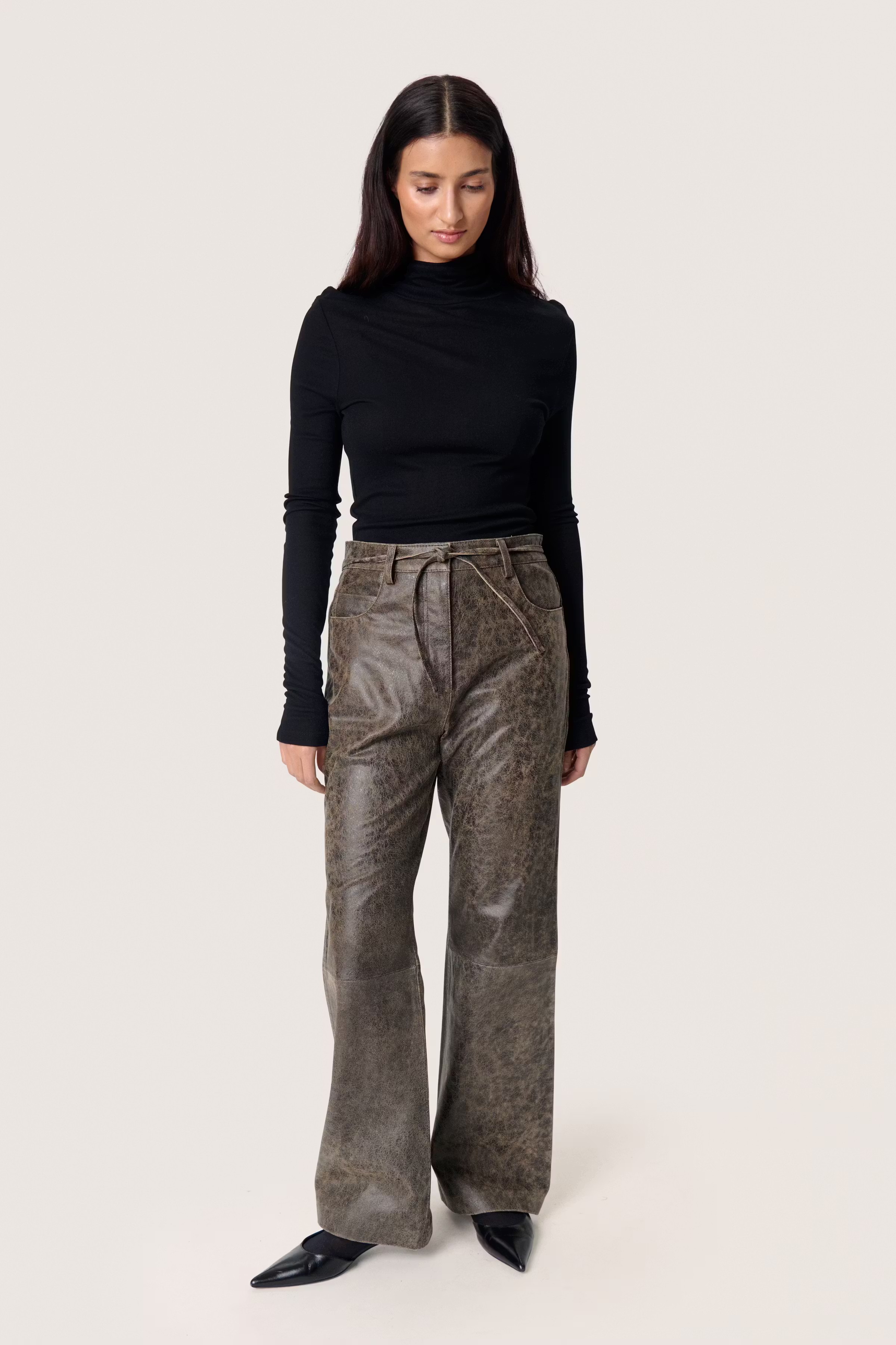SLIsabeau Trousers LOOKBOOK FRONT 30408575-304226