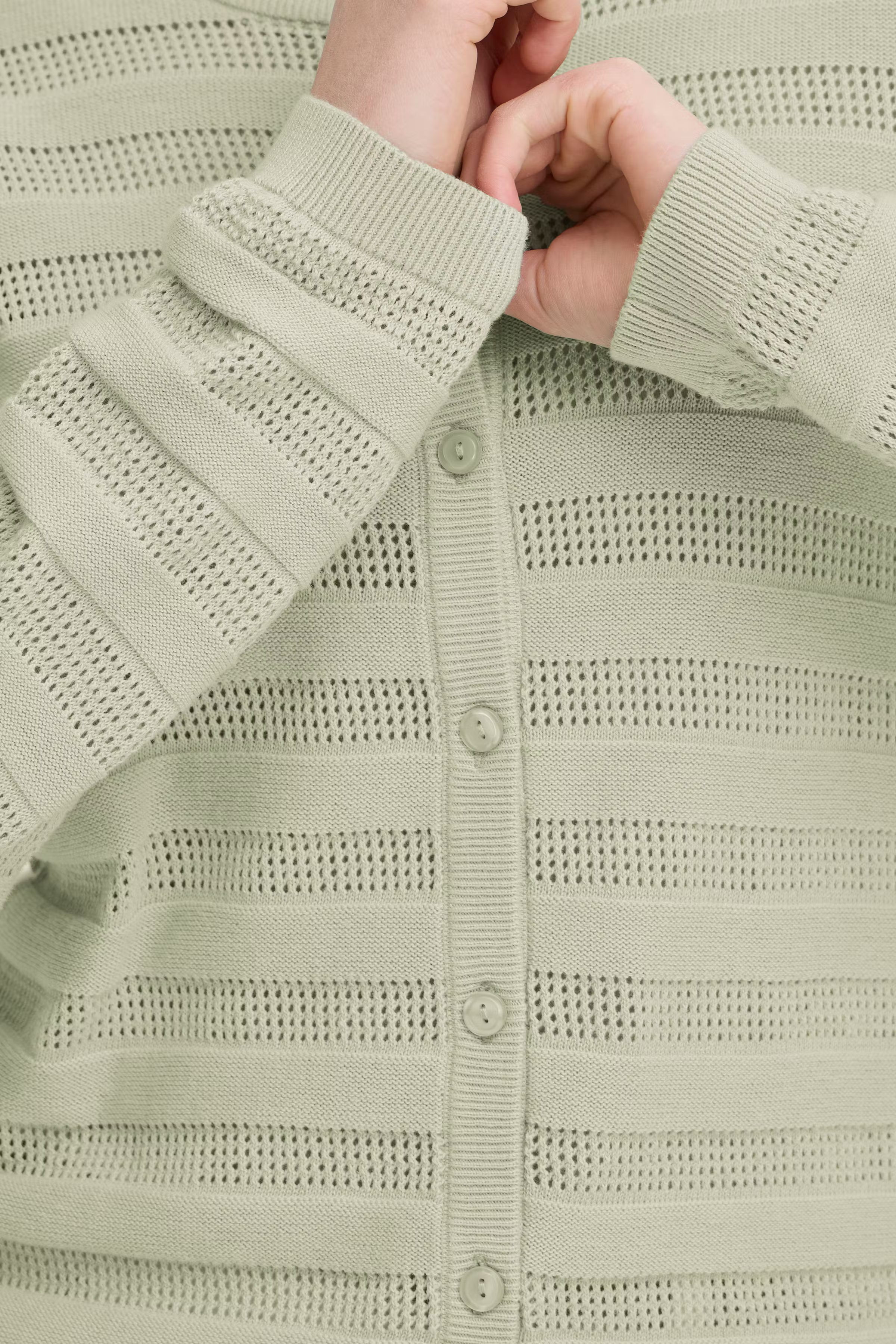 FRRICKI Cardigan LOOKBOOK DETAIL 20617696-160110