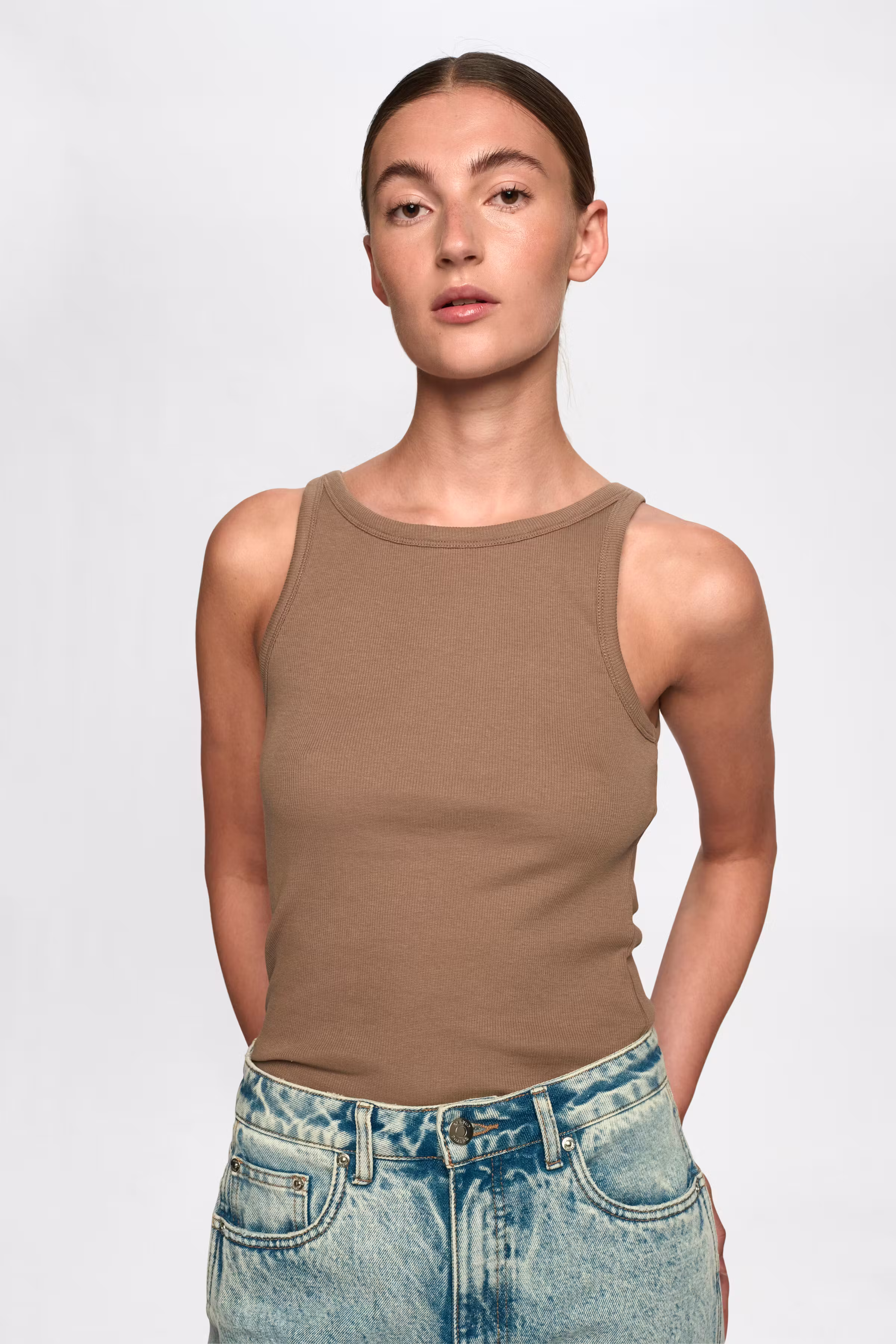 DrewGZ Top LOOKBOOK FRONT 10906229-181015