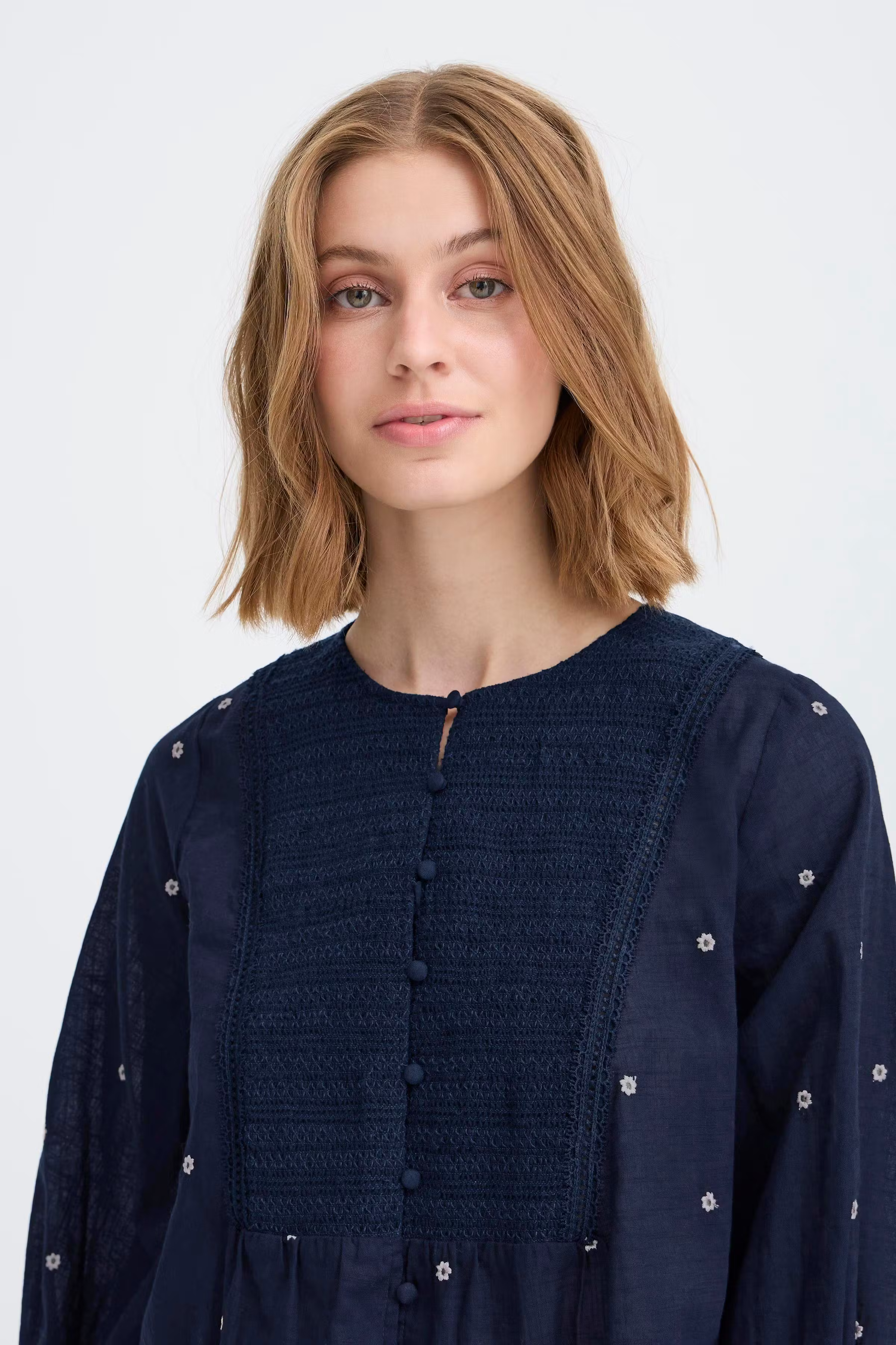 IRGALINA Overhemd LOOKBOOK DETAIL 20124483-900001170