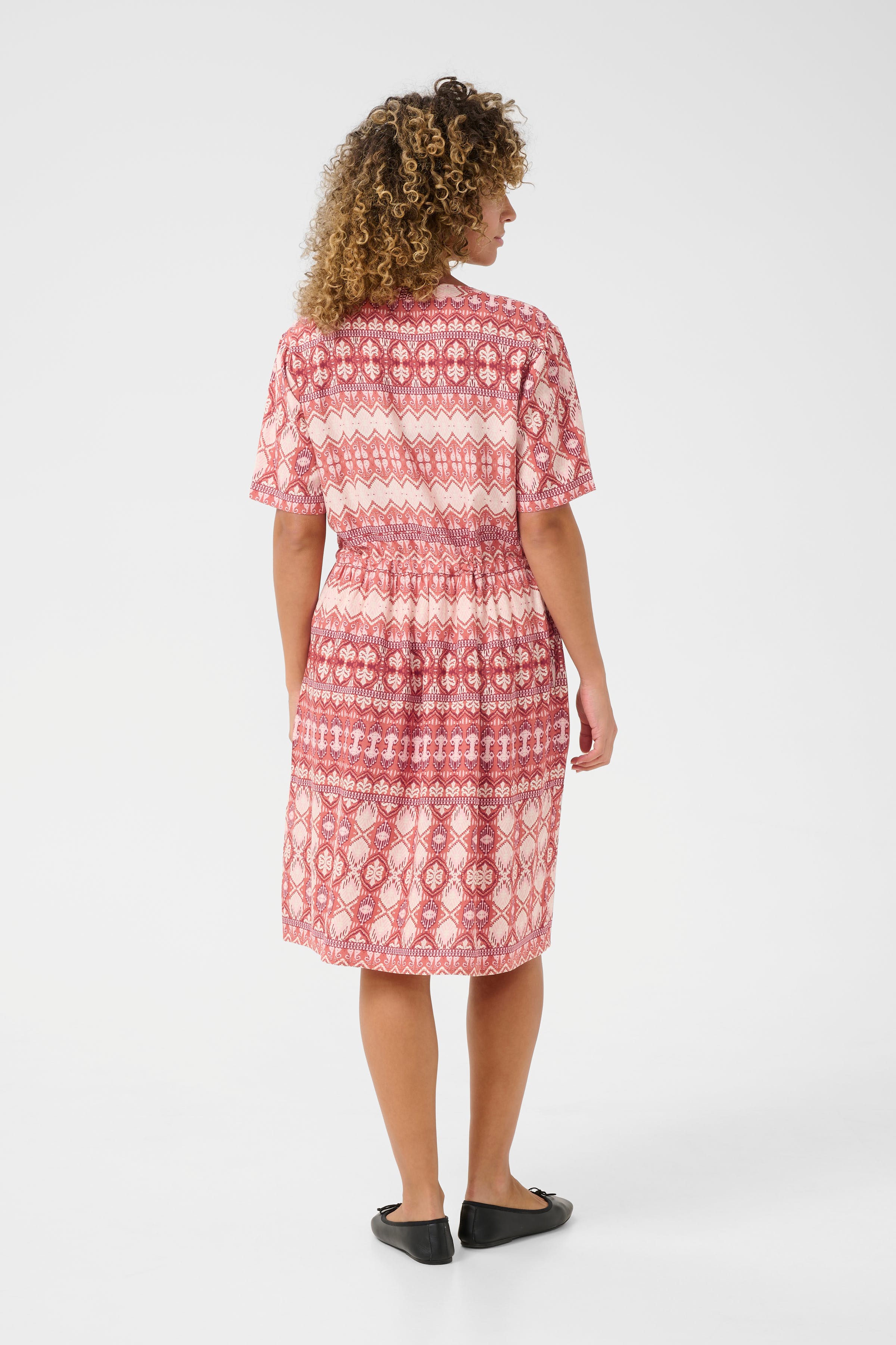 CRTiah Kjole LOOKBOOK BACK 10609700-107520