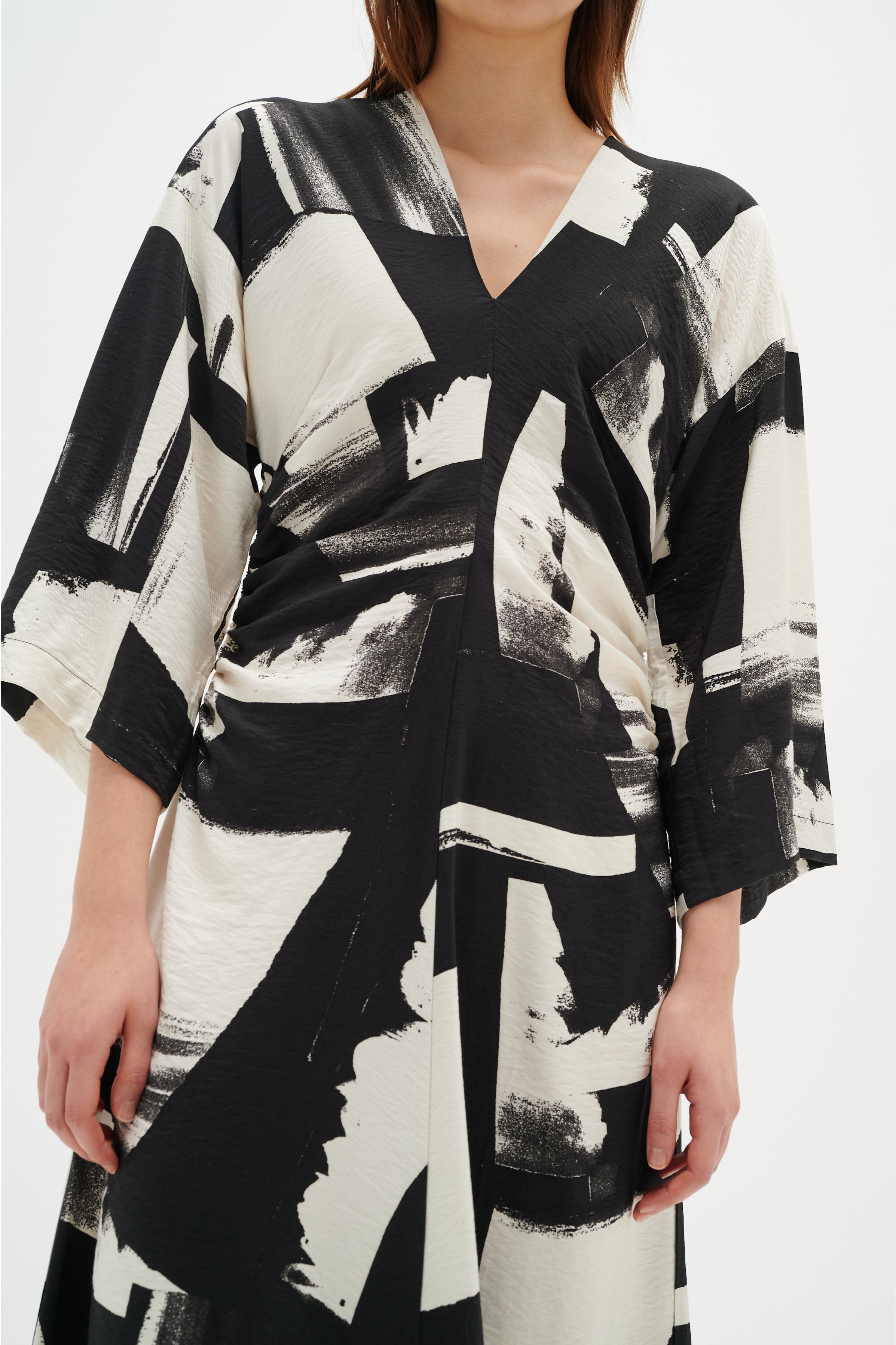 DritaIW Klänning LOOKBOOK FRONT 30108164-302336