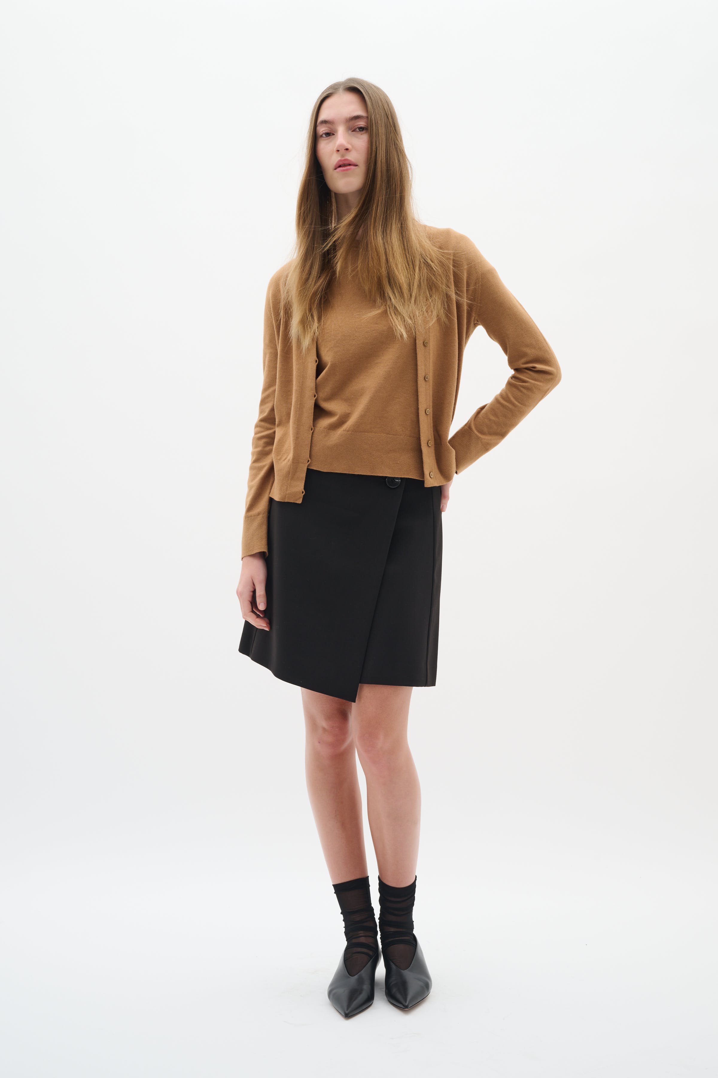 BryelleIW LOOKBOOK FRONT 30110994-194008