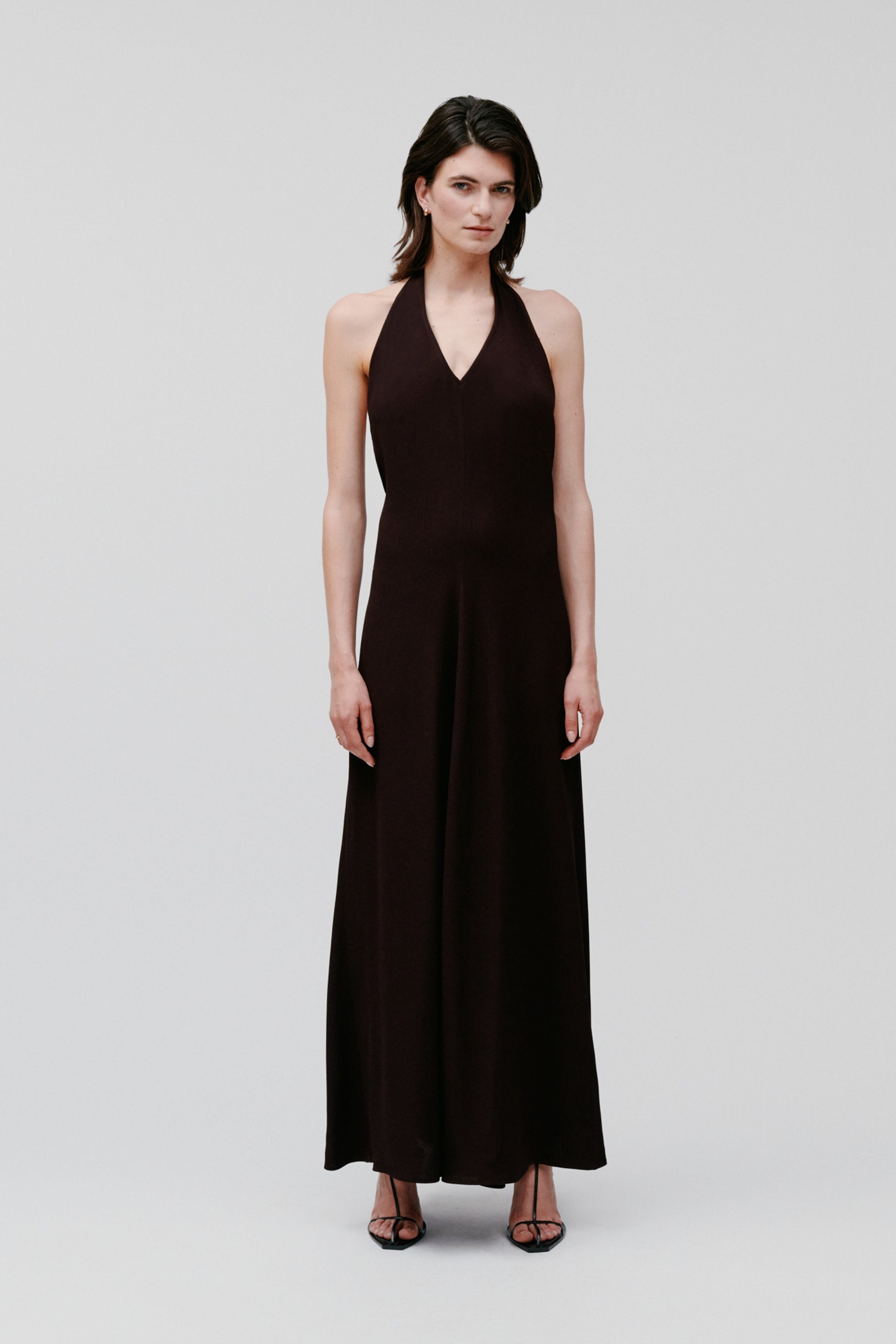 Nesta Dress LOOKBOOK FRONT 30600662-RE400