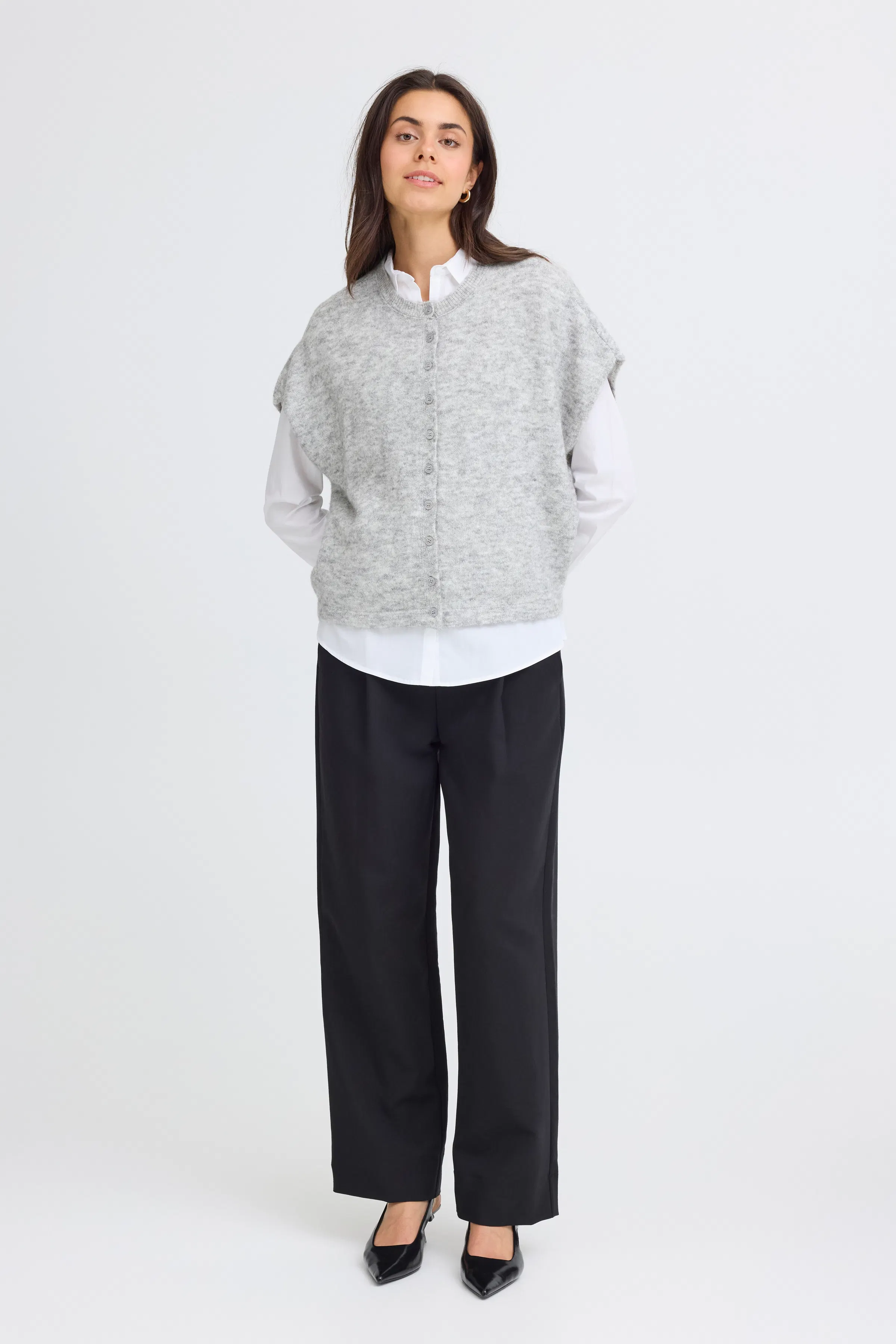 FRSANNY Cardigan LOOKBOOK FRONT 20617049-200122