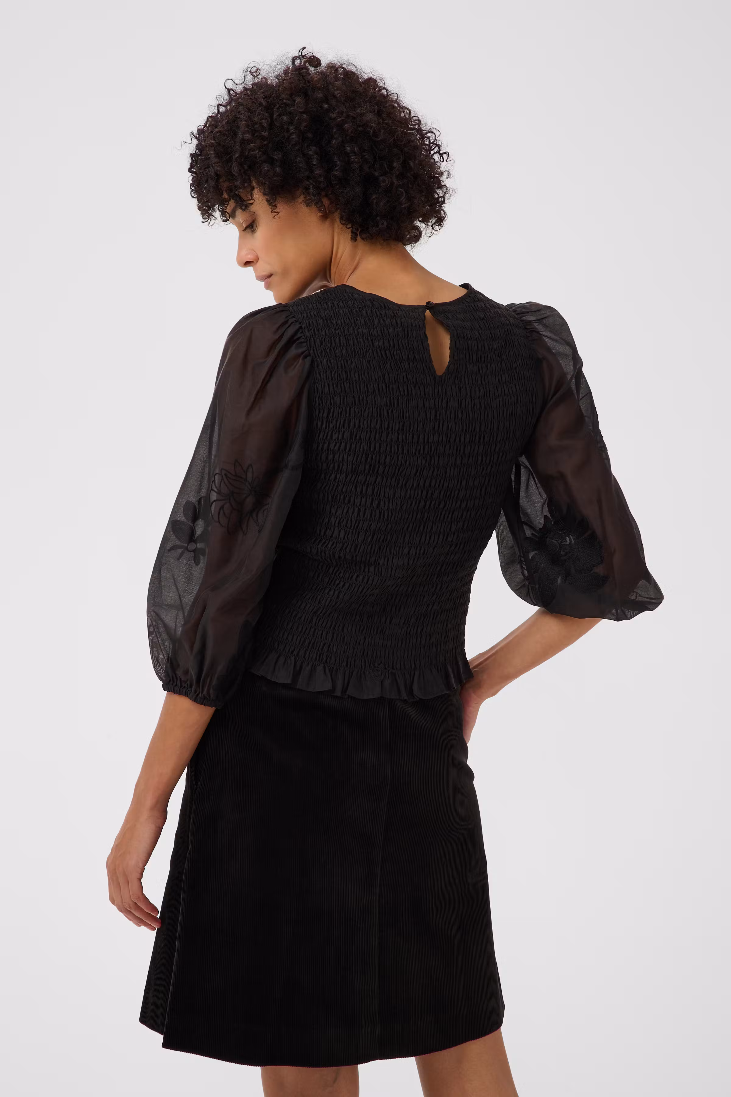 ChikaPW Bluse LOOKBOOK BACK 30310820-194008