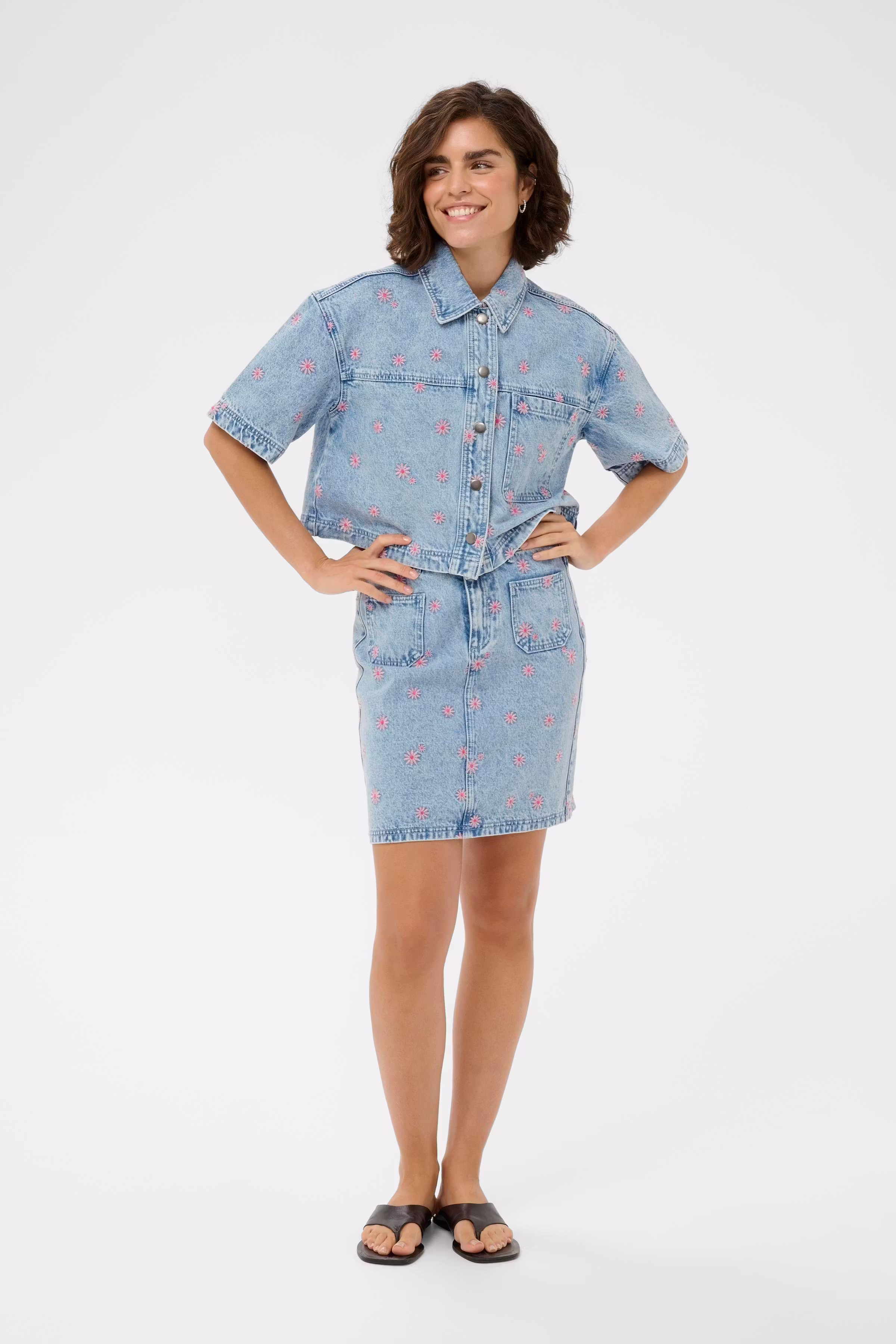 KAbabena Skjørt LOOKBOOK FRONT 10511551-109286