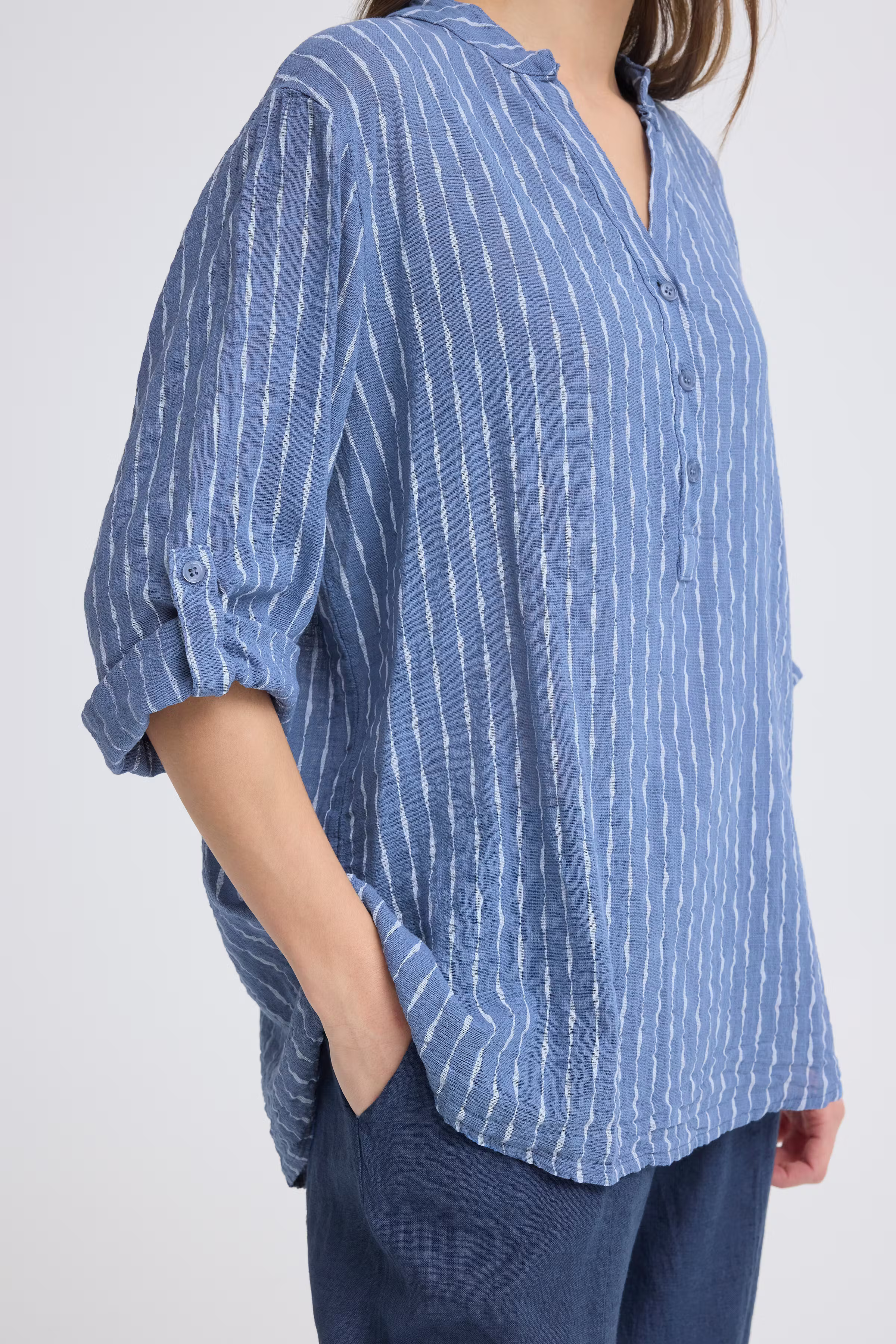 SBALEXIA Bluse LOOKBOOK DETAIL 22101158-173917