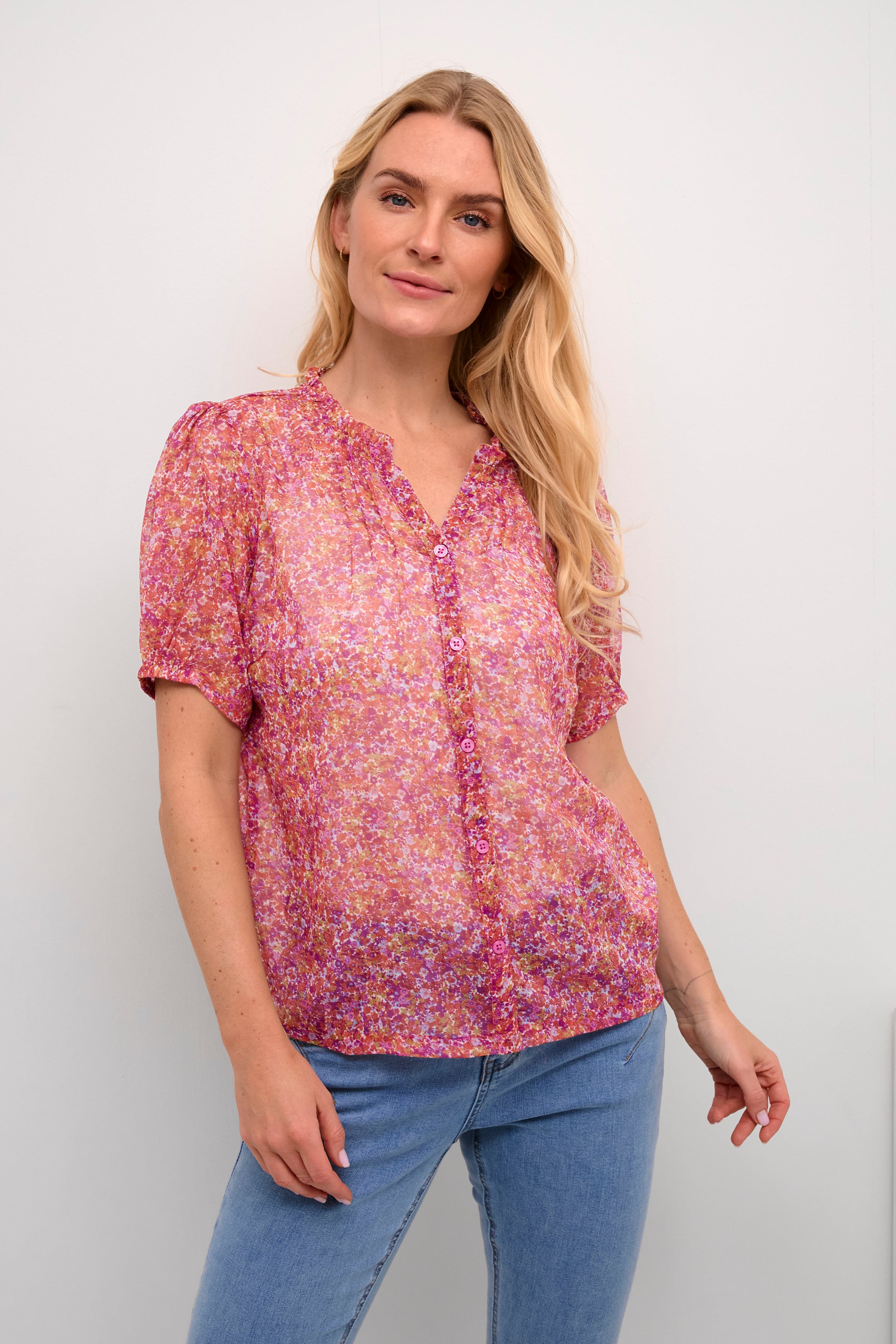 CREmese Bluse LOOKBOOK FRONT 10613269-102755