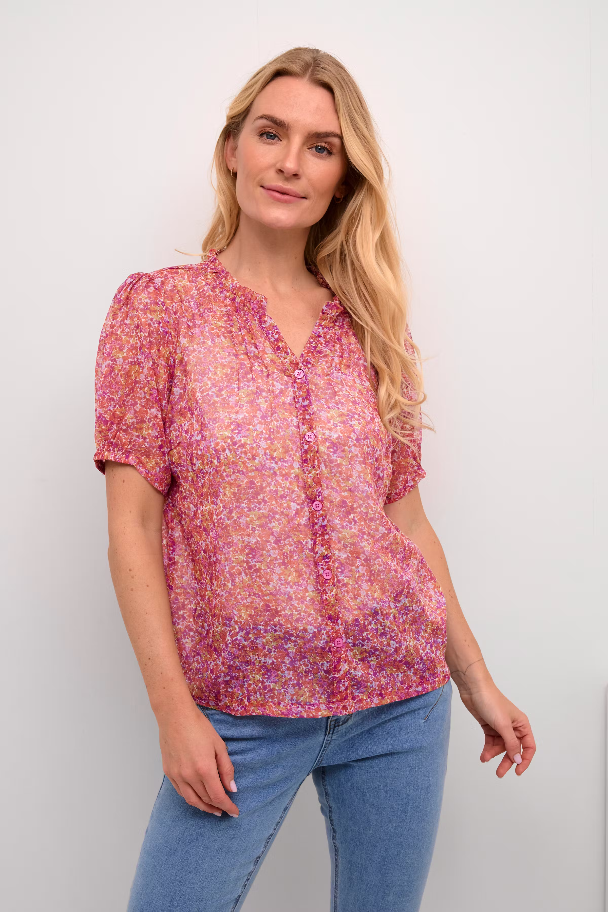 CREmese Blouse LOOKBOOK FRONT 10613269-102755