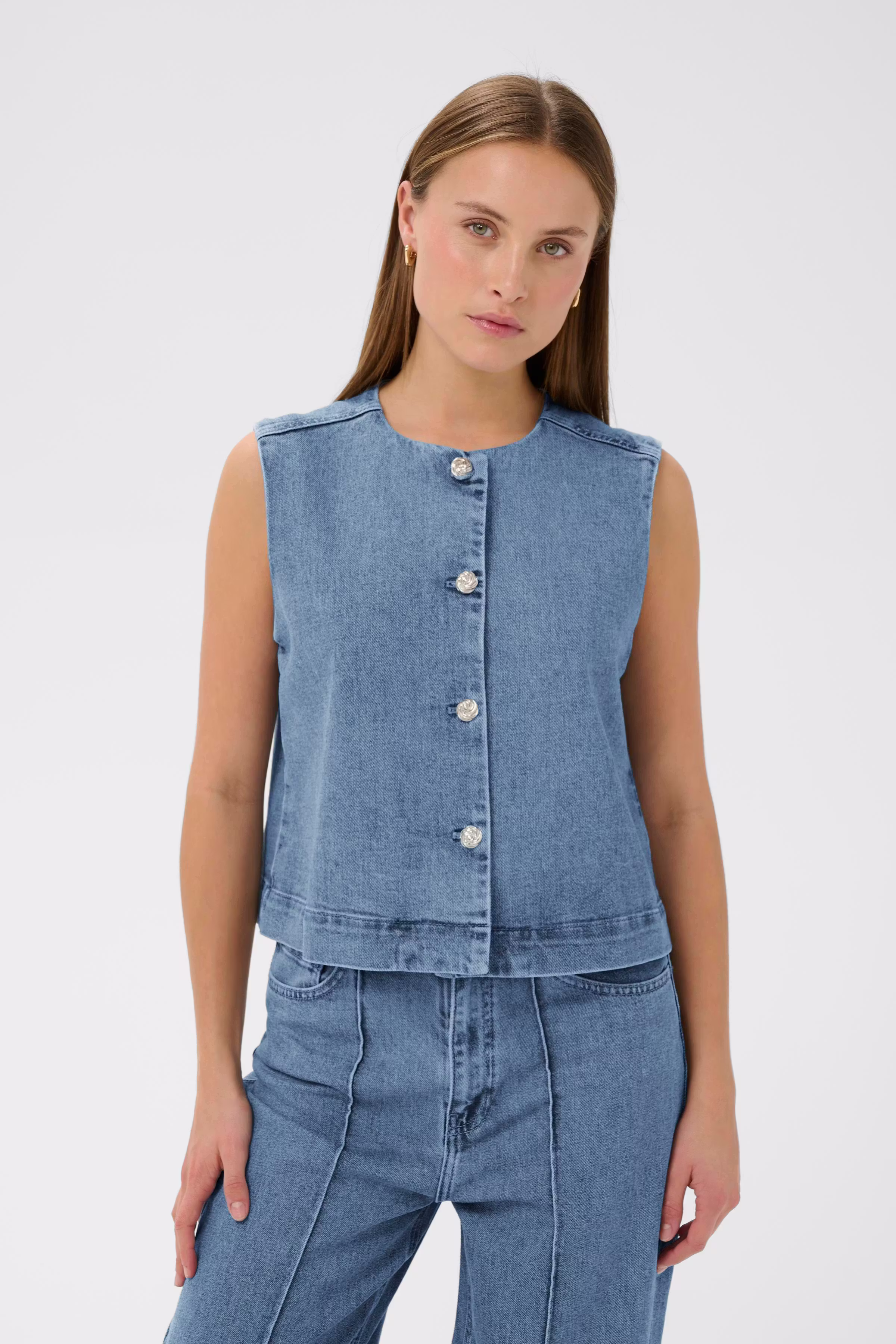 SLRinatina Vest LOOKBOOK FRONT 30409278-301130