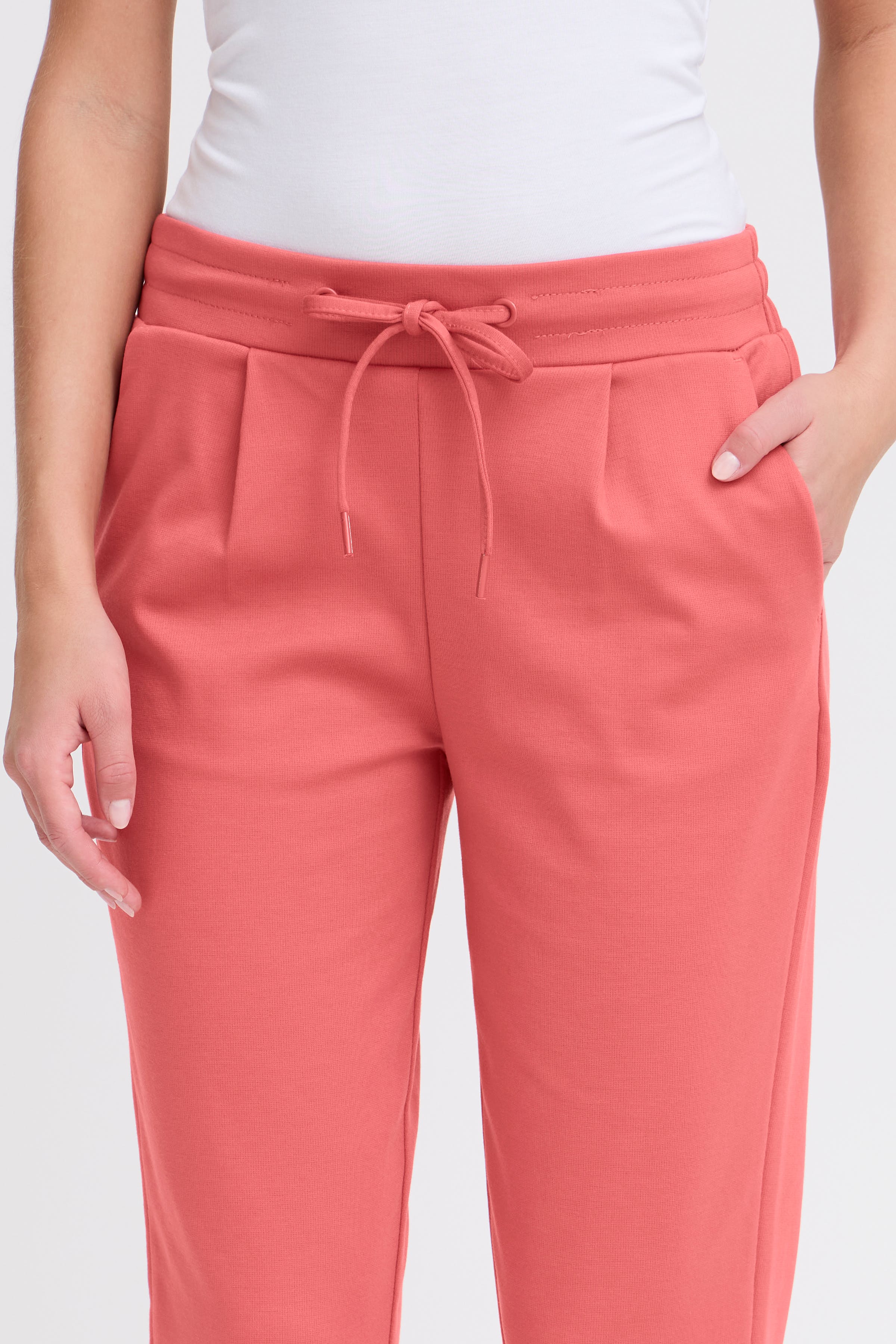 IHKATE Trousers LOOKBOOK DETAIL 20104757-171633