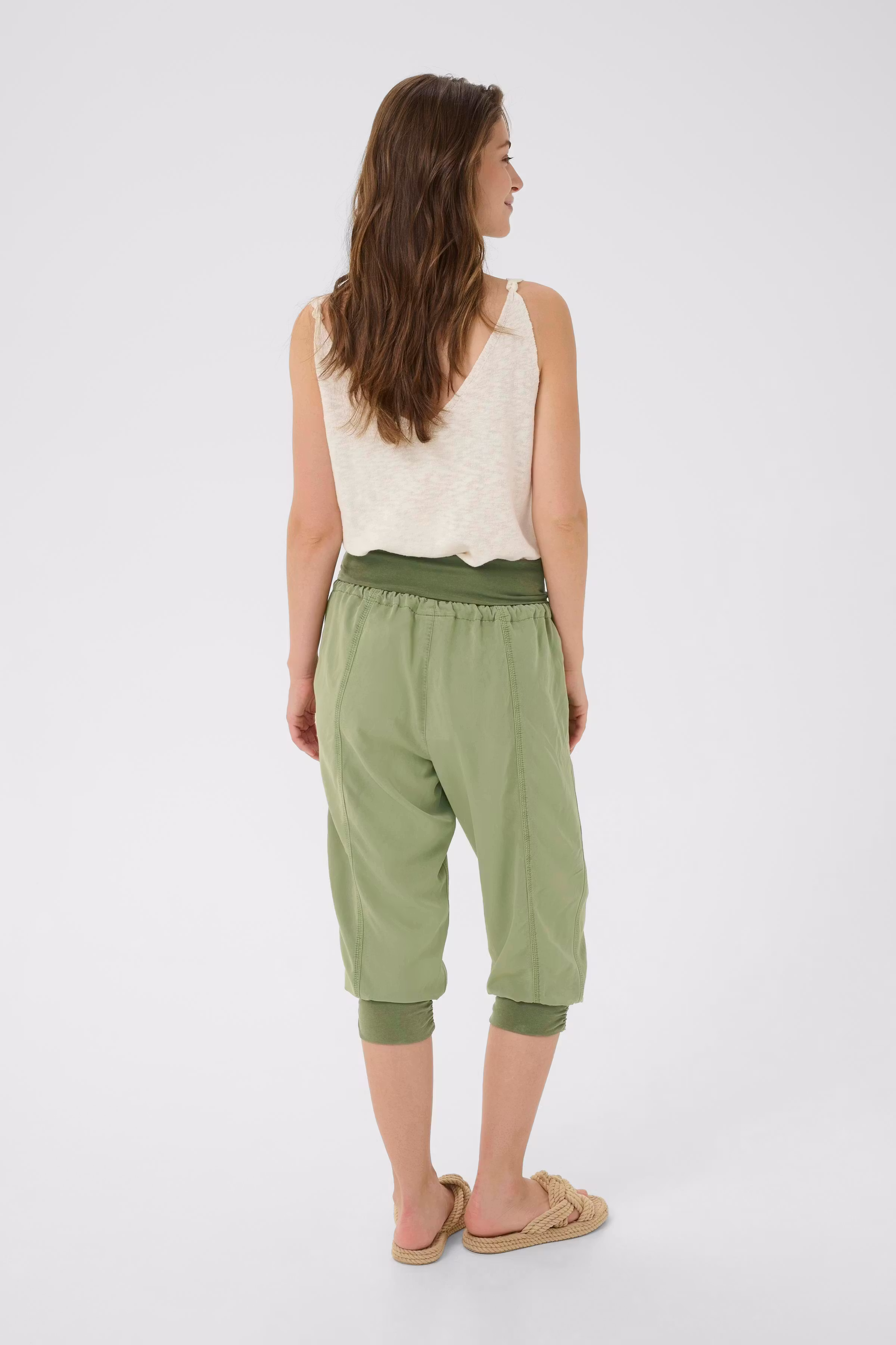CRLine Trousers LOOKBOOK BACK 10604697-170115