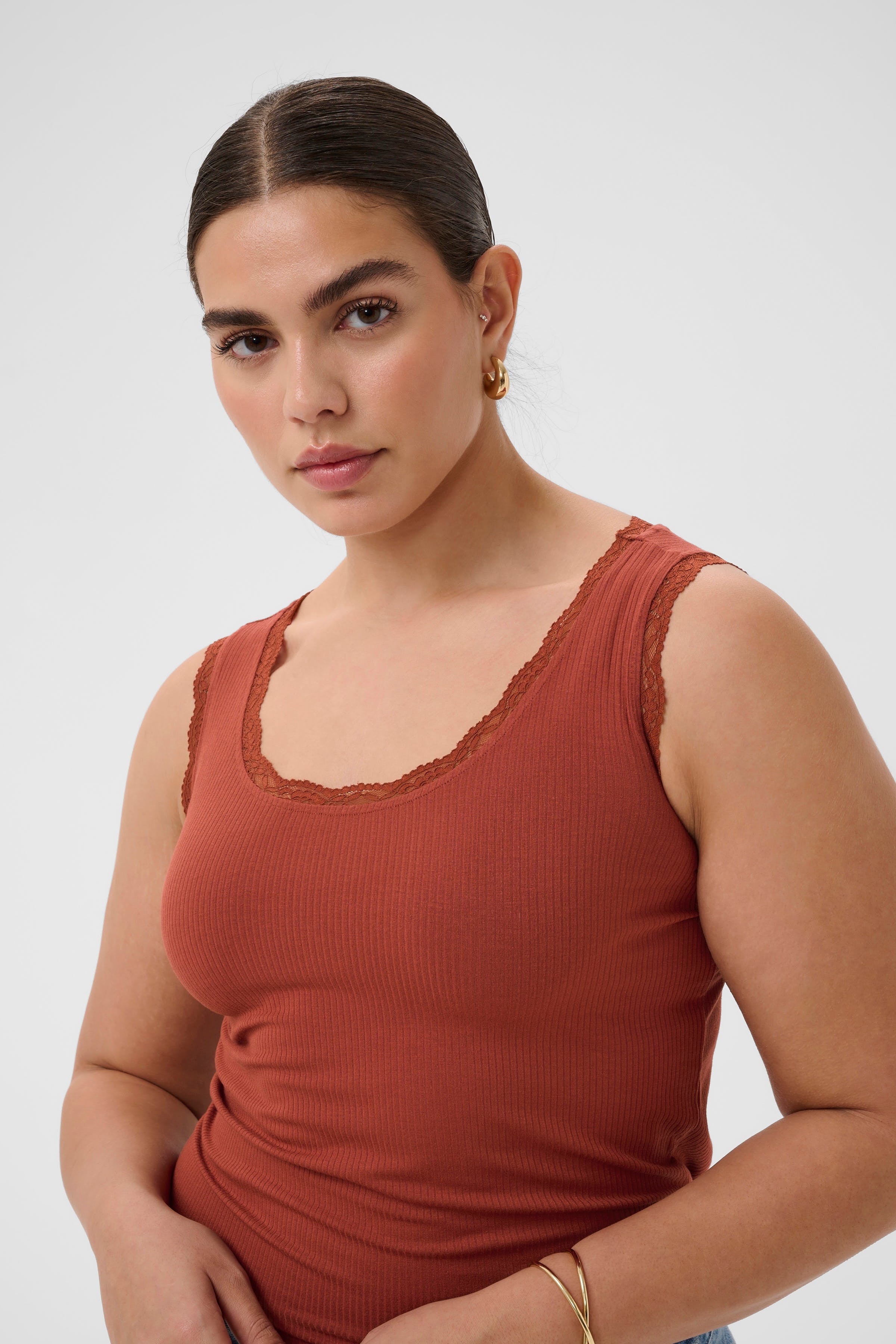 KComia Top LOOKBOOK DETAIL 10583468-191334