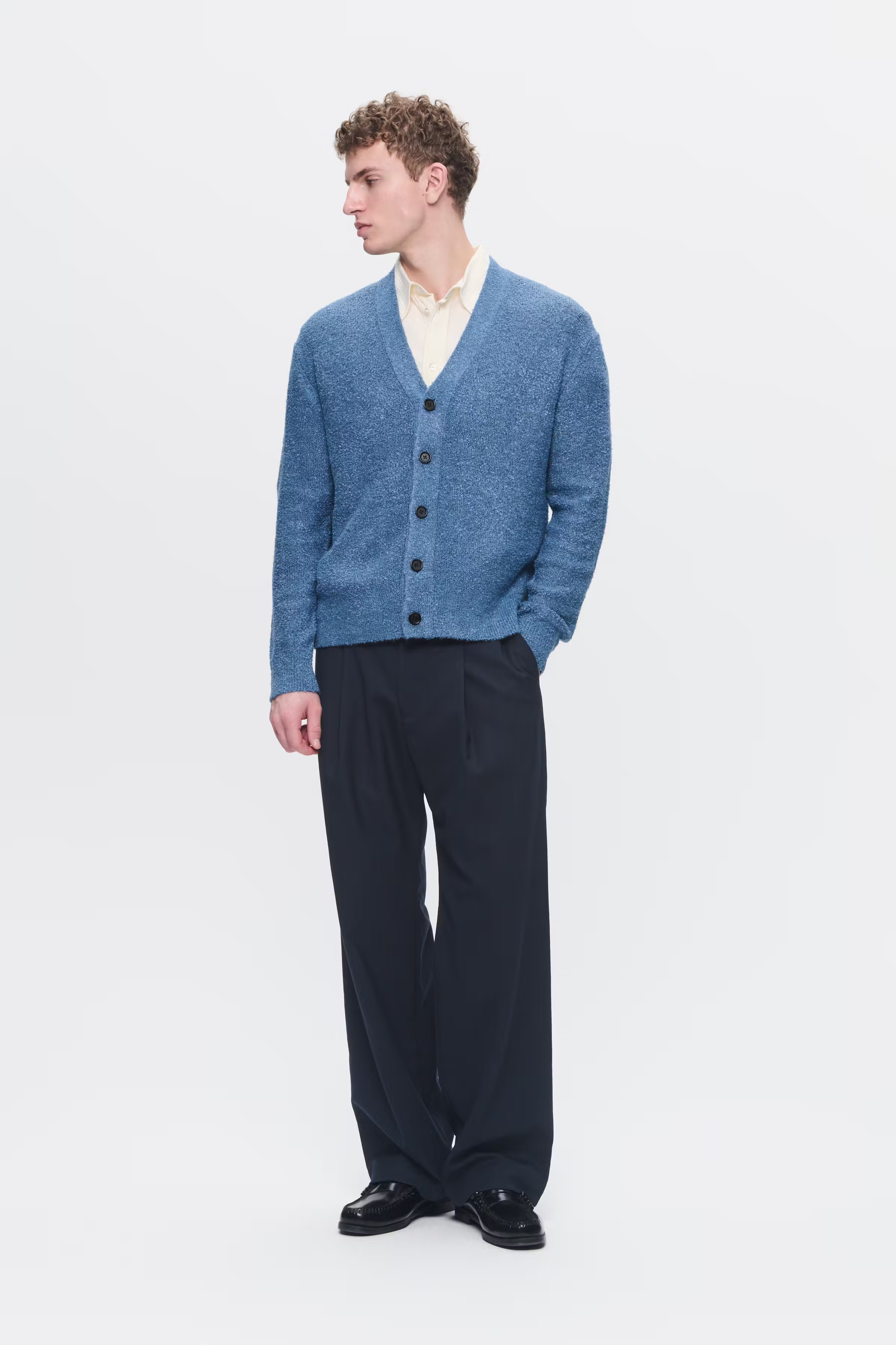 WWtrue Cardigan LOOKBOOK FRONT 30250037-193929