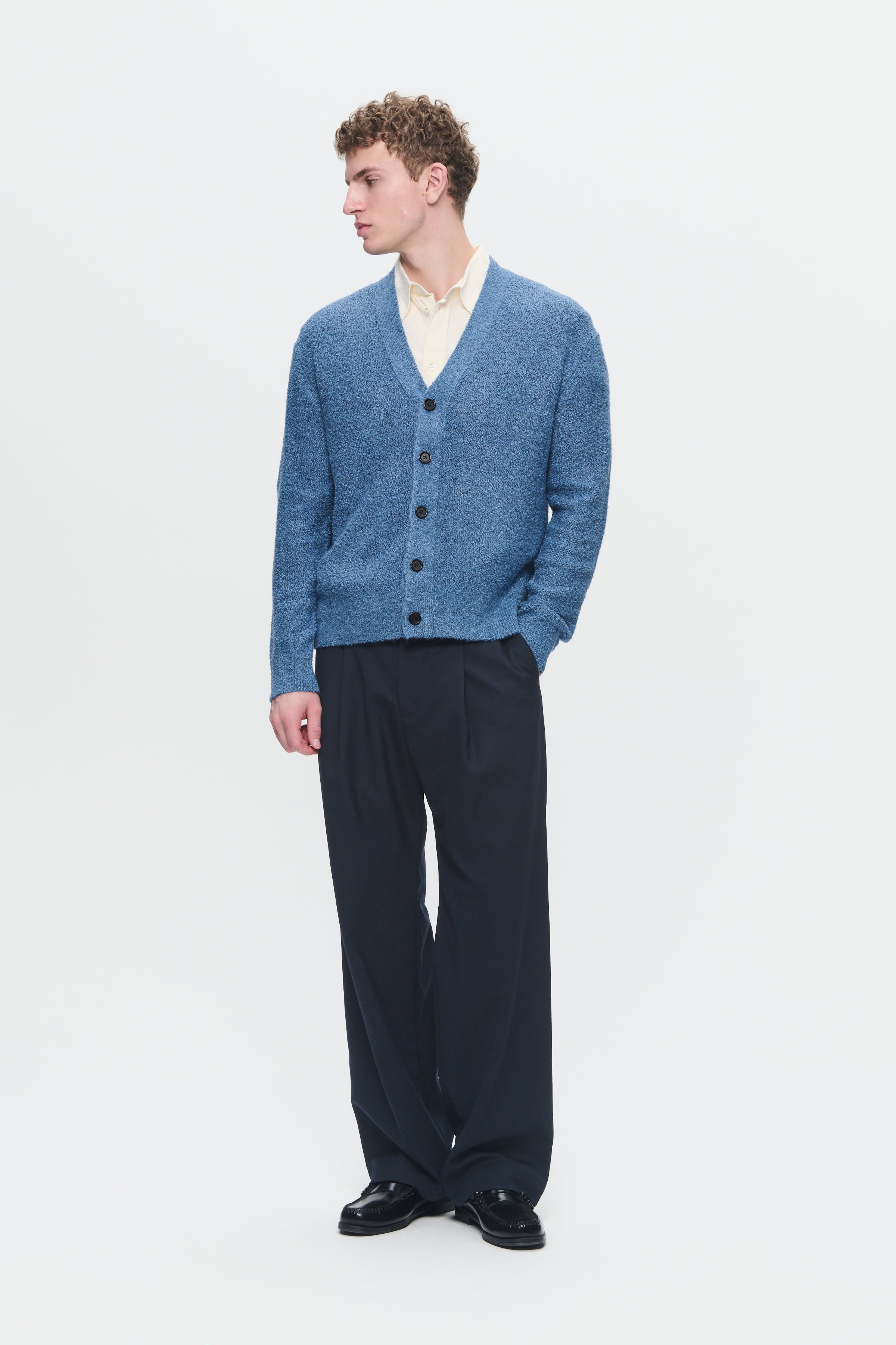 WWtrue Cardigan LOOKBOOK FRONT 30250037-193929