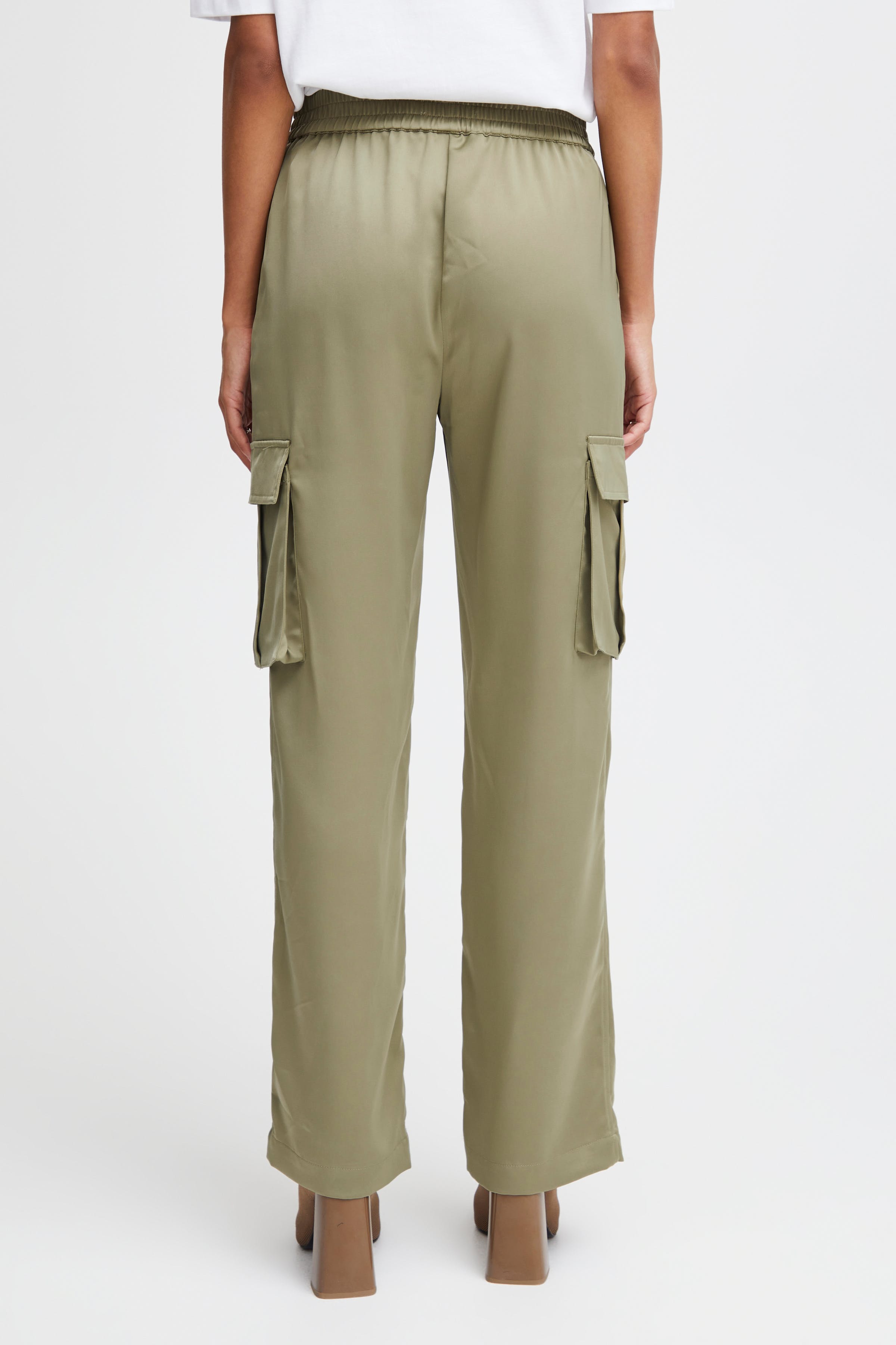BYESTO Trousers LOOKBOOK BACK 20814261-170620