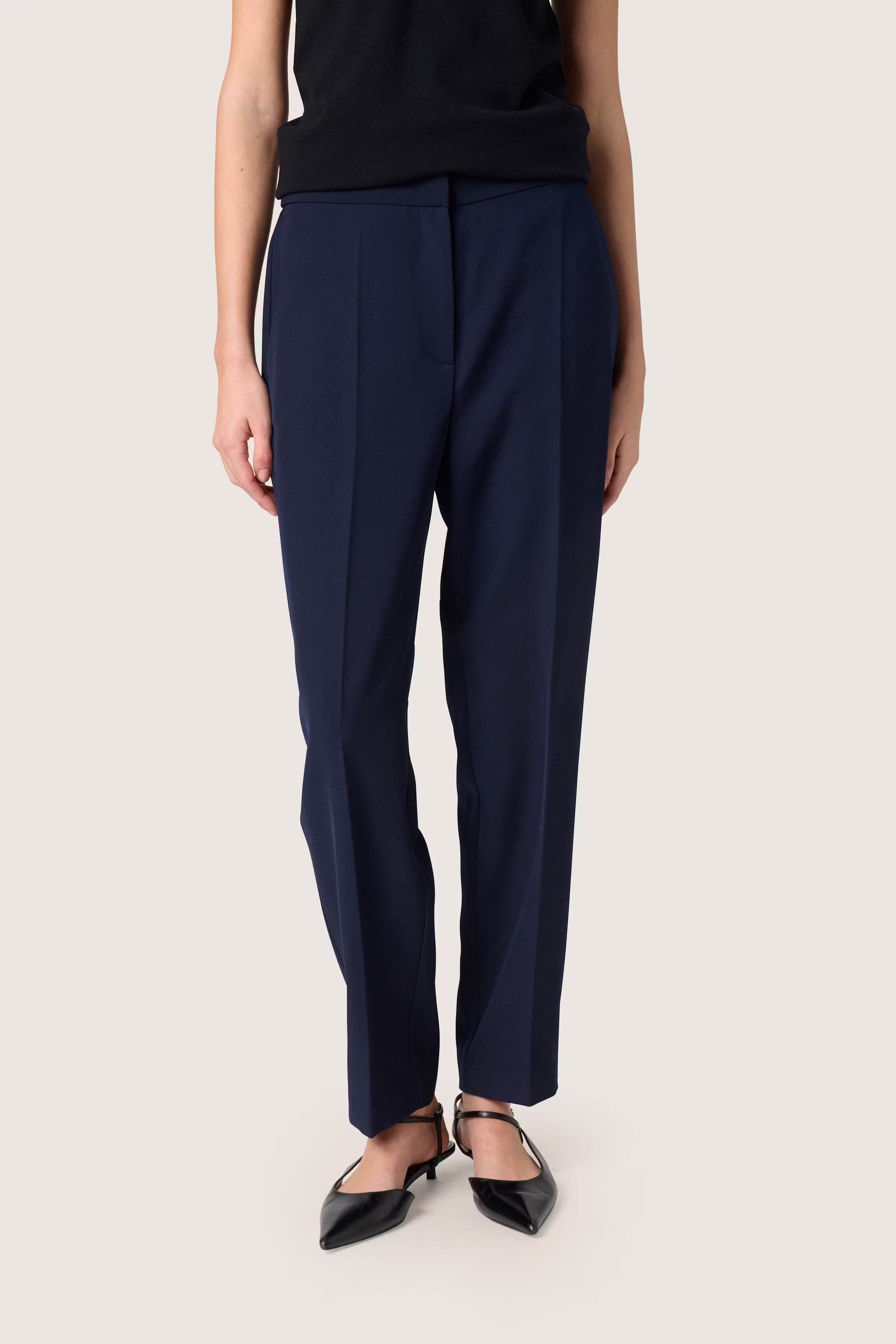 SLCewtona Trousers LOOKBOOK FRONT 30408329-193924